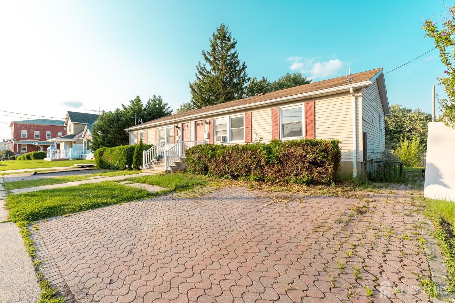 13 Gordon Street – photo 2