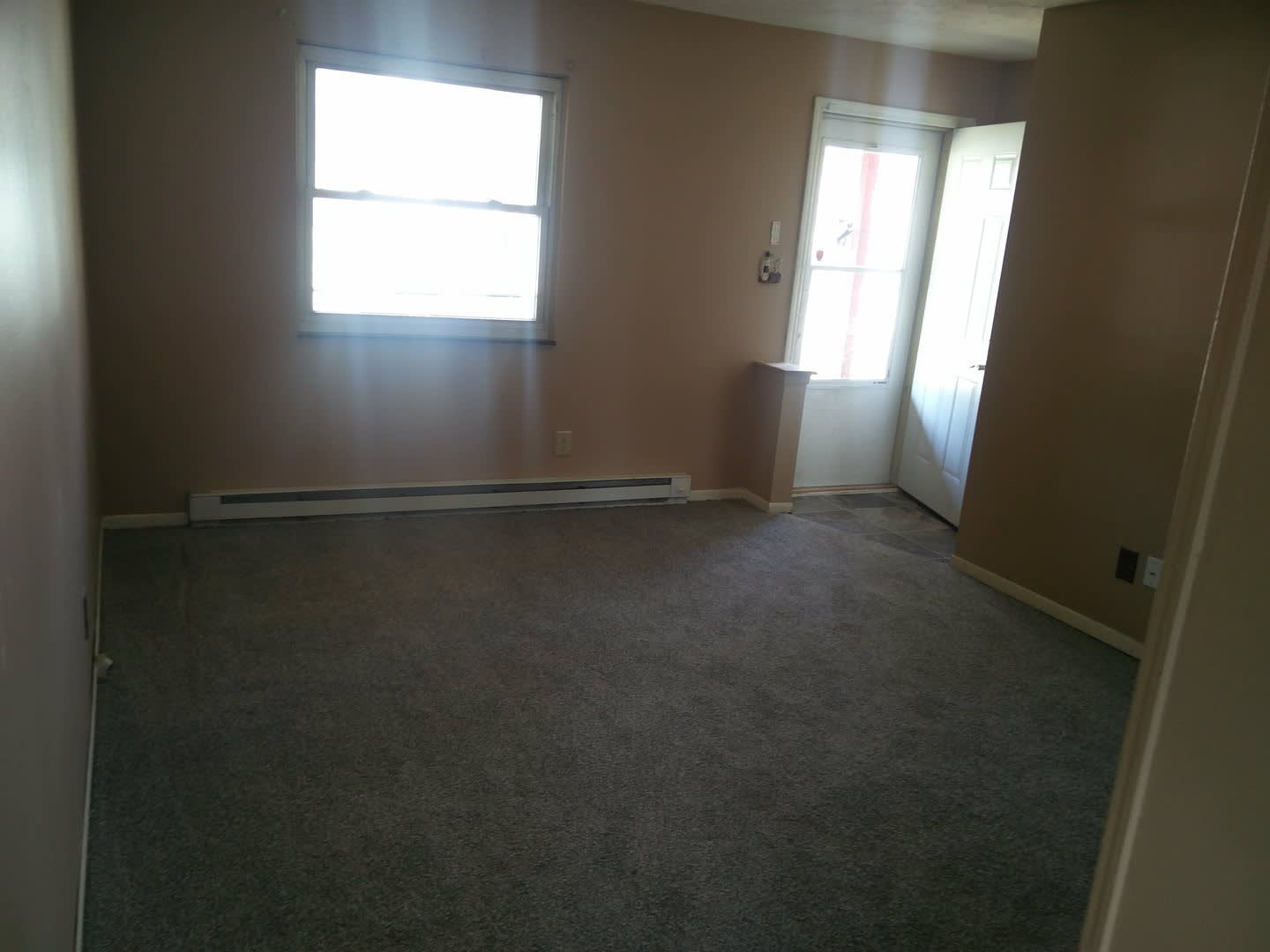 Great 3 Bedroom 1 5 Bath Home With One Car Attached Garage In Decatur Township – photo 4