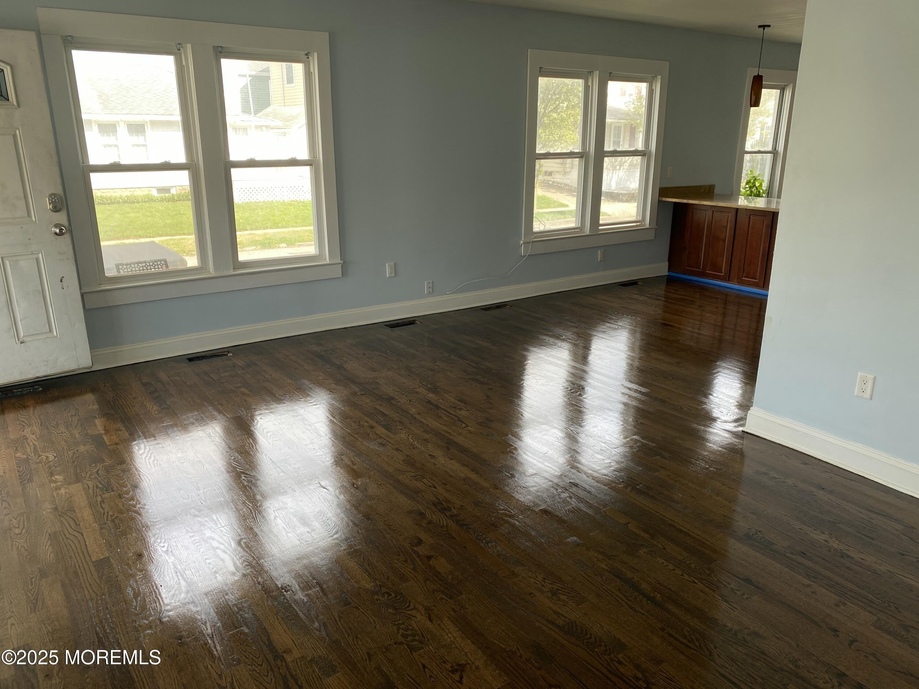 201 16th Avenue – photo 2