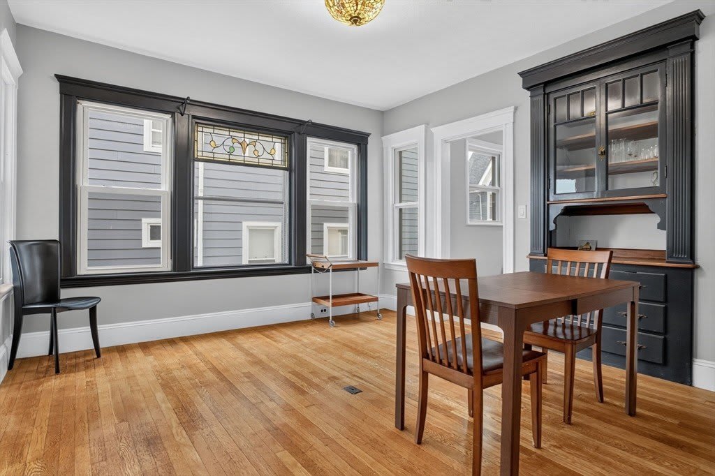 453 Broadway – photo 3