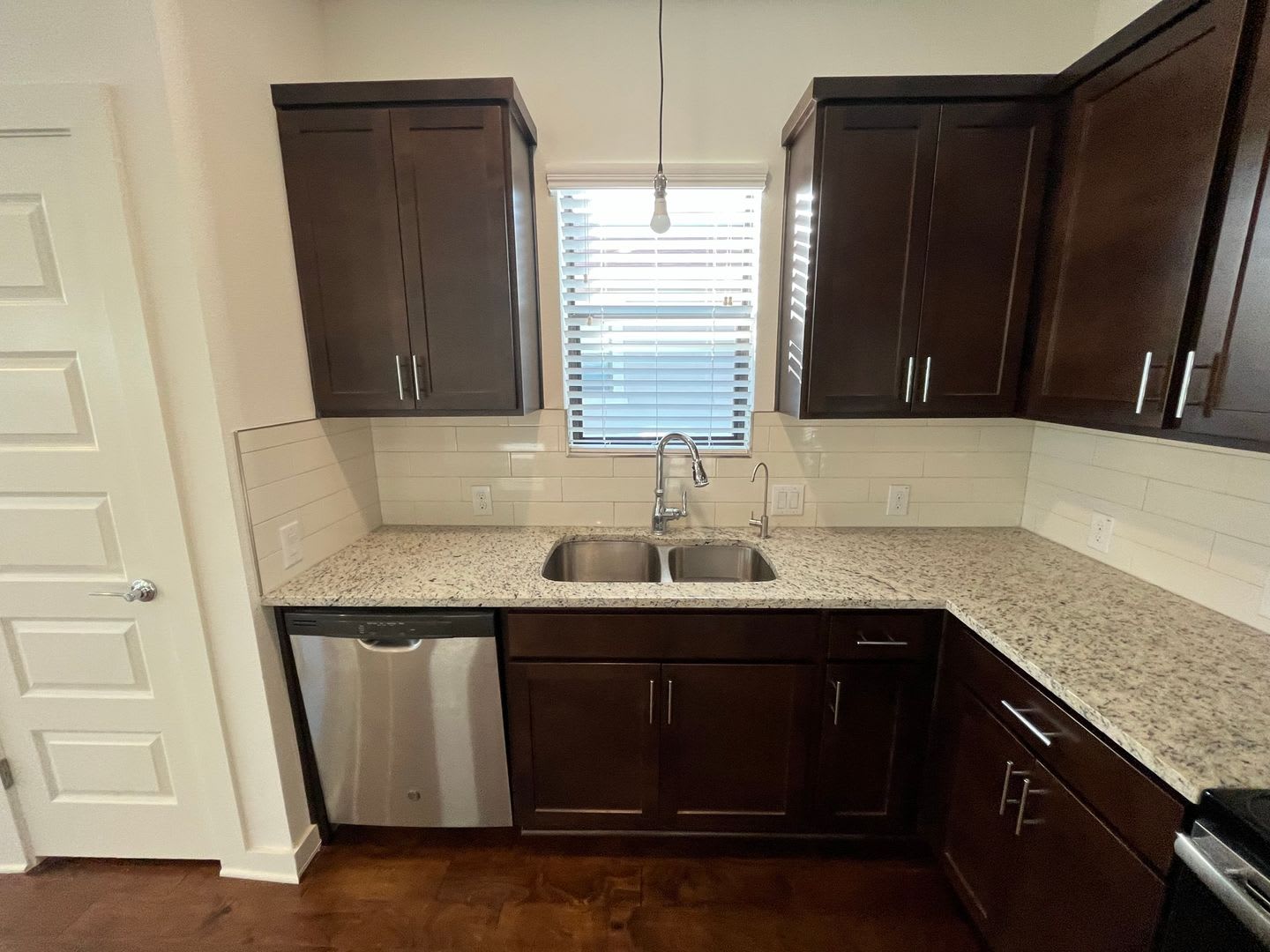 1146 N. Olive St. – photo 3