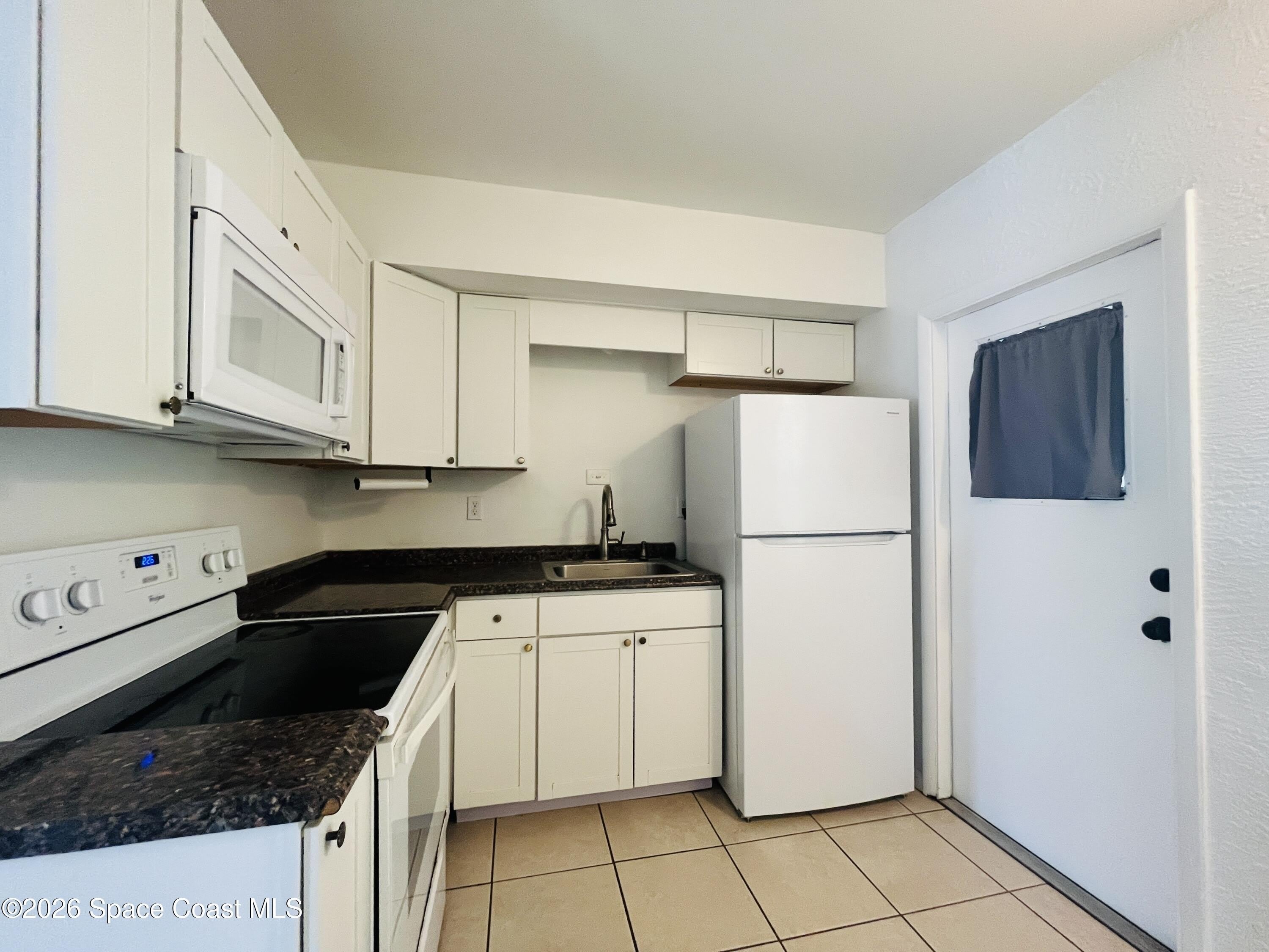 545 Nora Avenue – photo 3