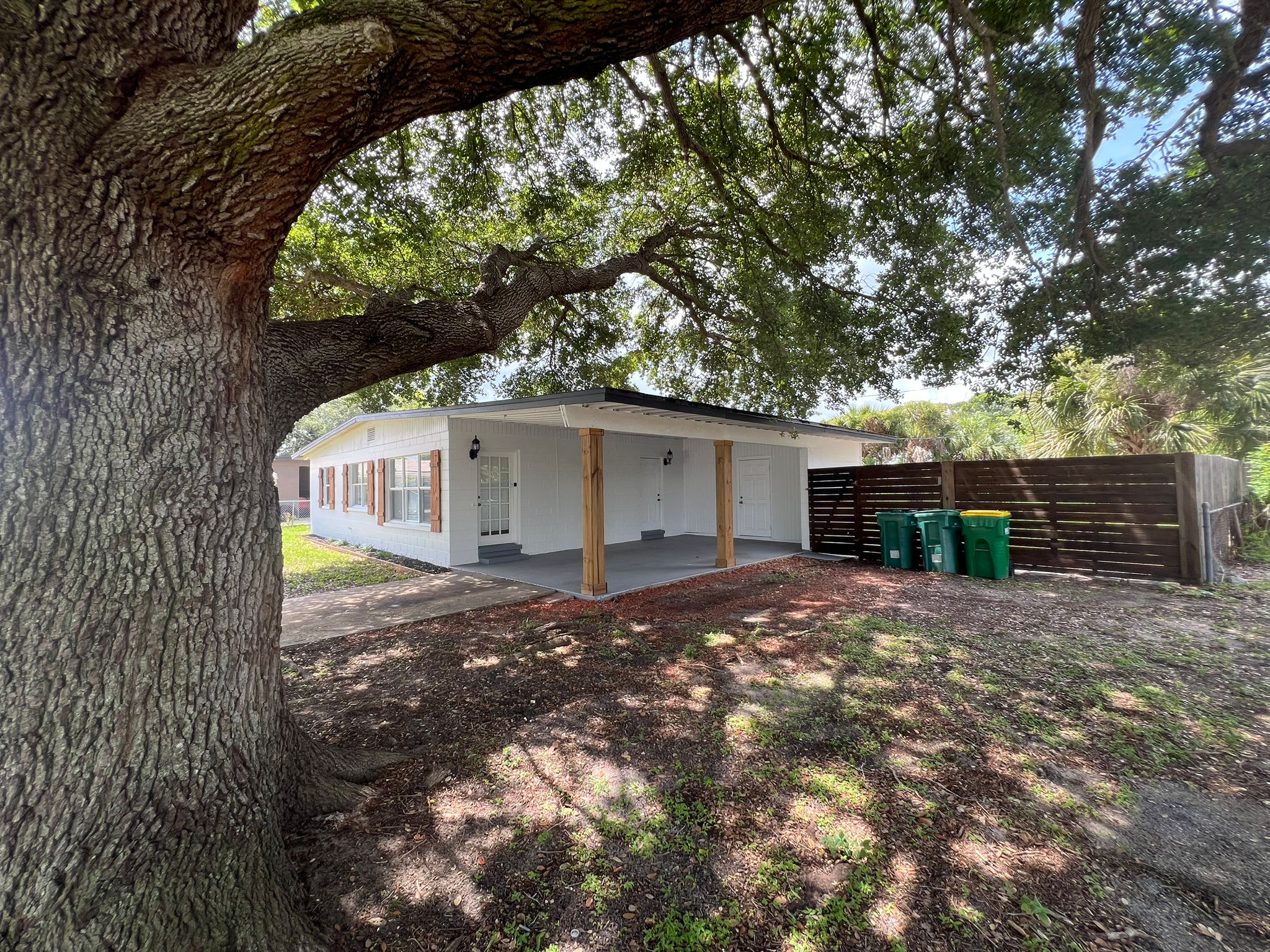 1221 Cypress Lane – photo 3