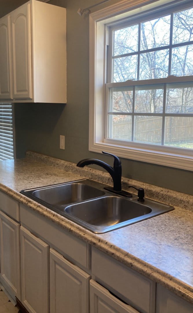 1584 Boxcroft Rd – photo 4