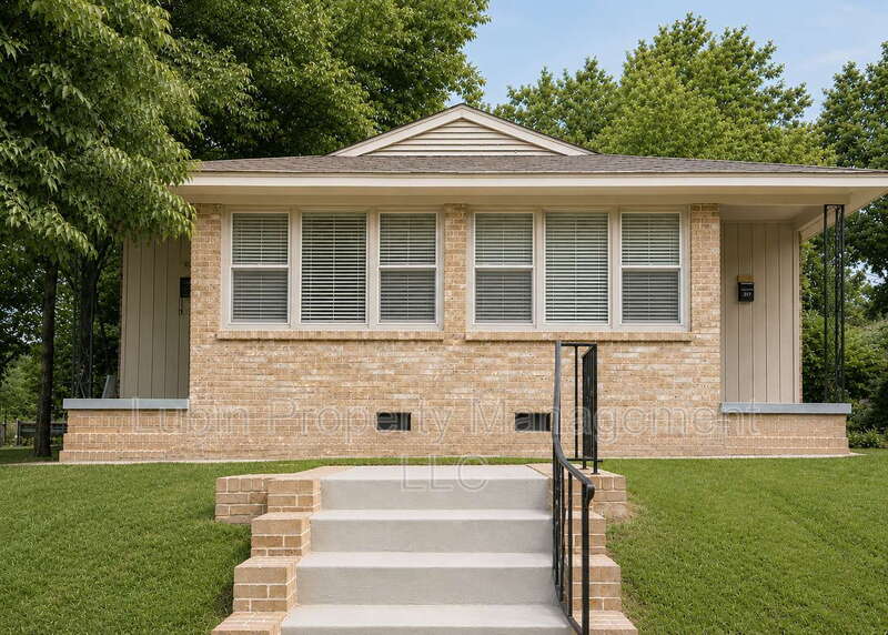 2468 Yale Ave – photo 1