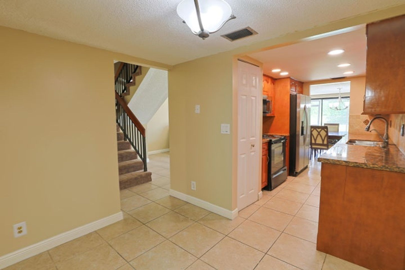 2794 NW 80TH Avenue 2794, Sunrise, FL 33322 – photo 4