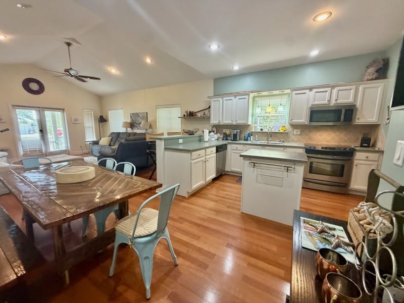 53 Maple Street – photo 4