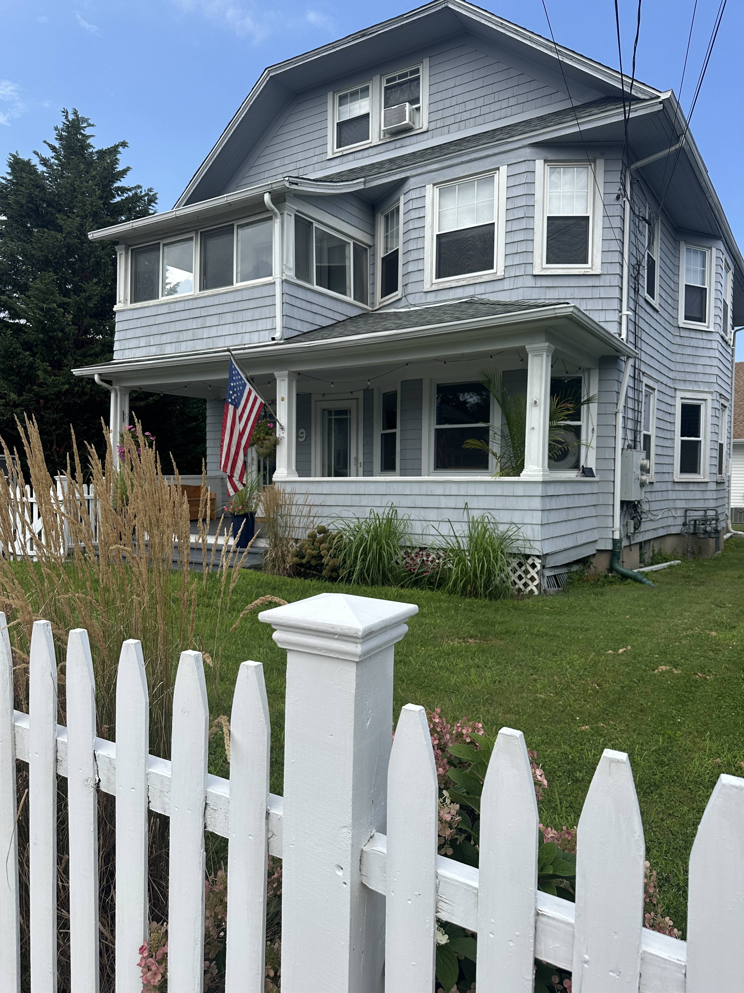 9 Cove Avenue – photo 2