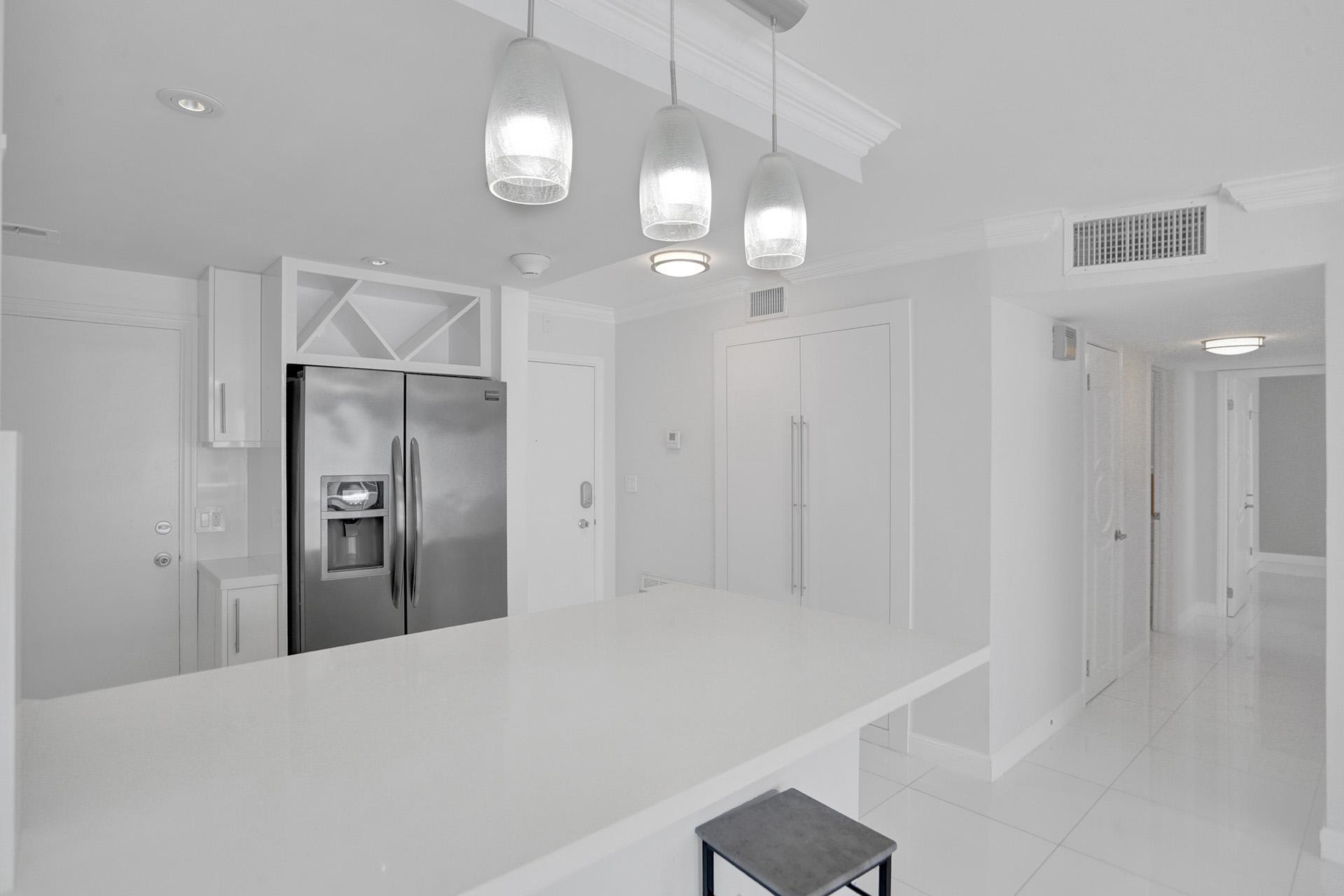 133 N Pompano Beach Blvd – photo 5