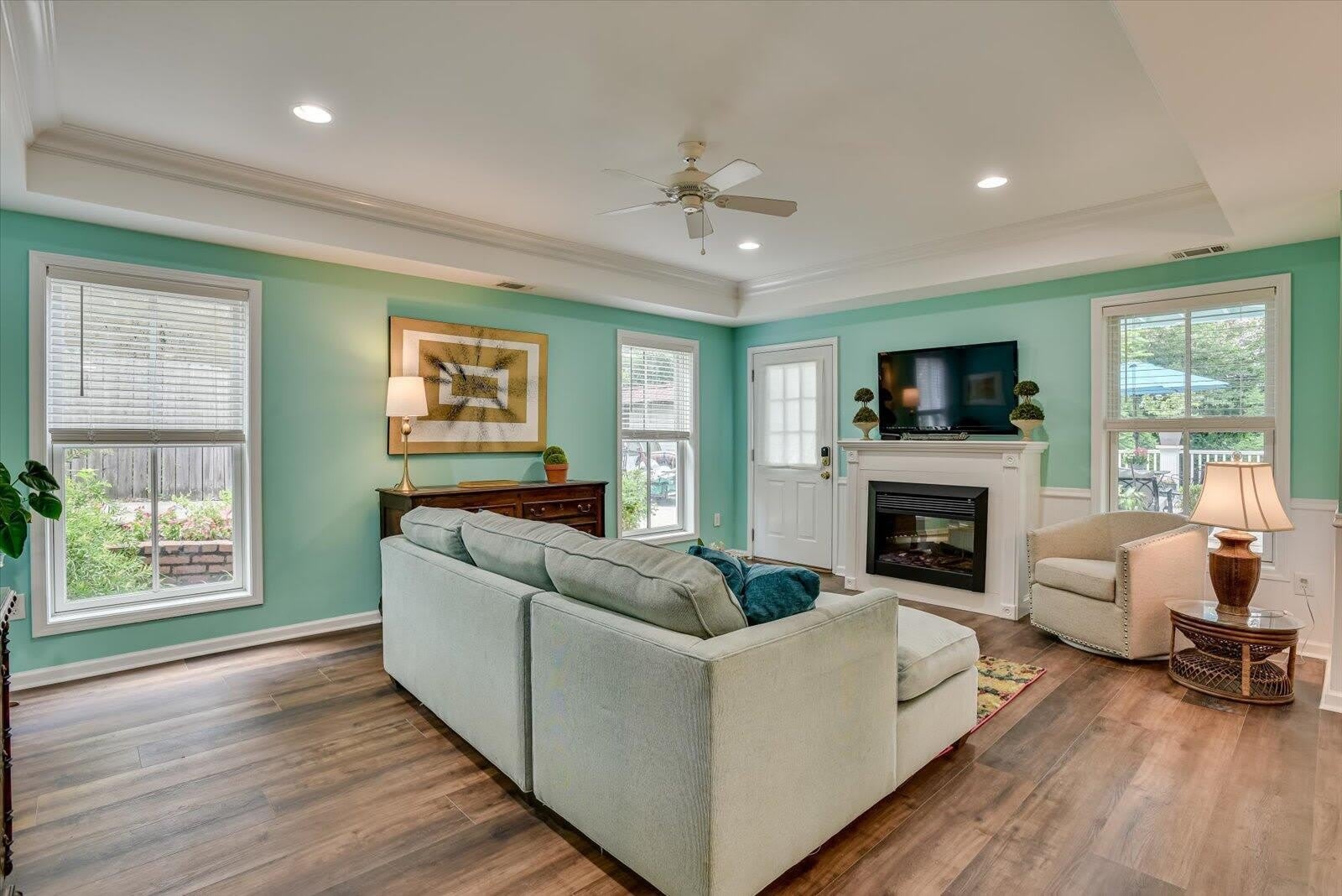 212 Jackson Avenue – photo 2
