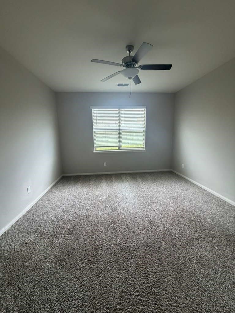 310 Foster Lane – photo 2