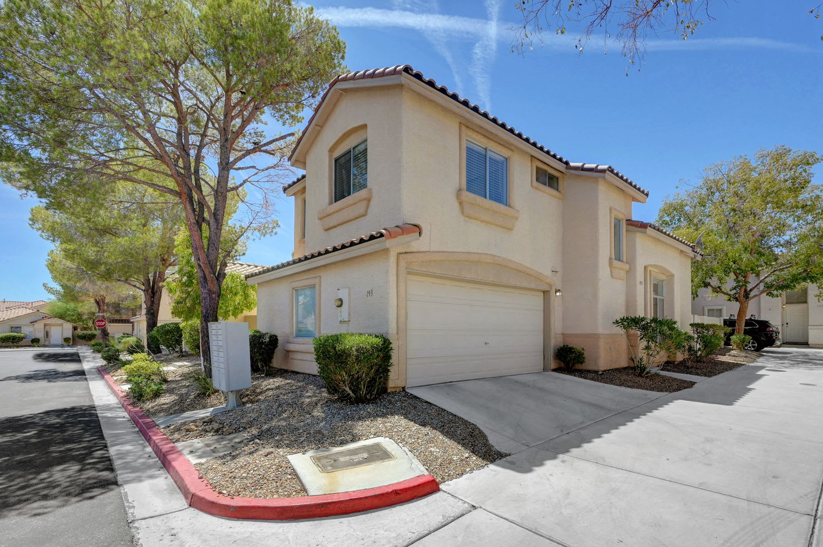 Gated community with Community Pool, THIS IS HOT!!! – photo 4