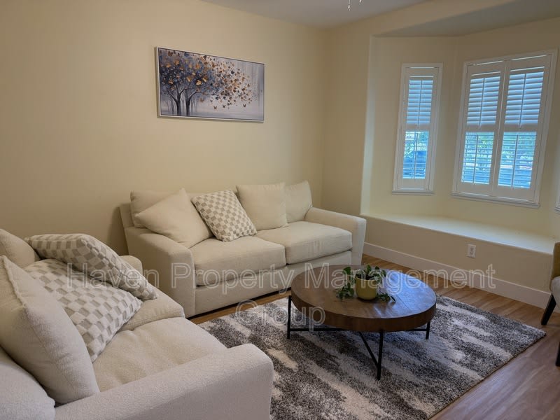 49 E Heritage Drive – photo 2