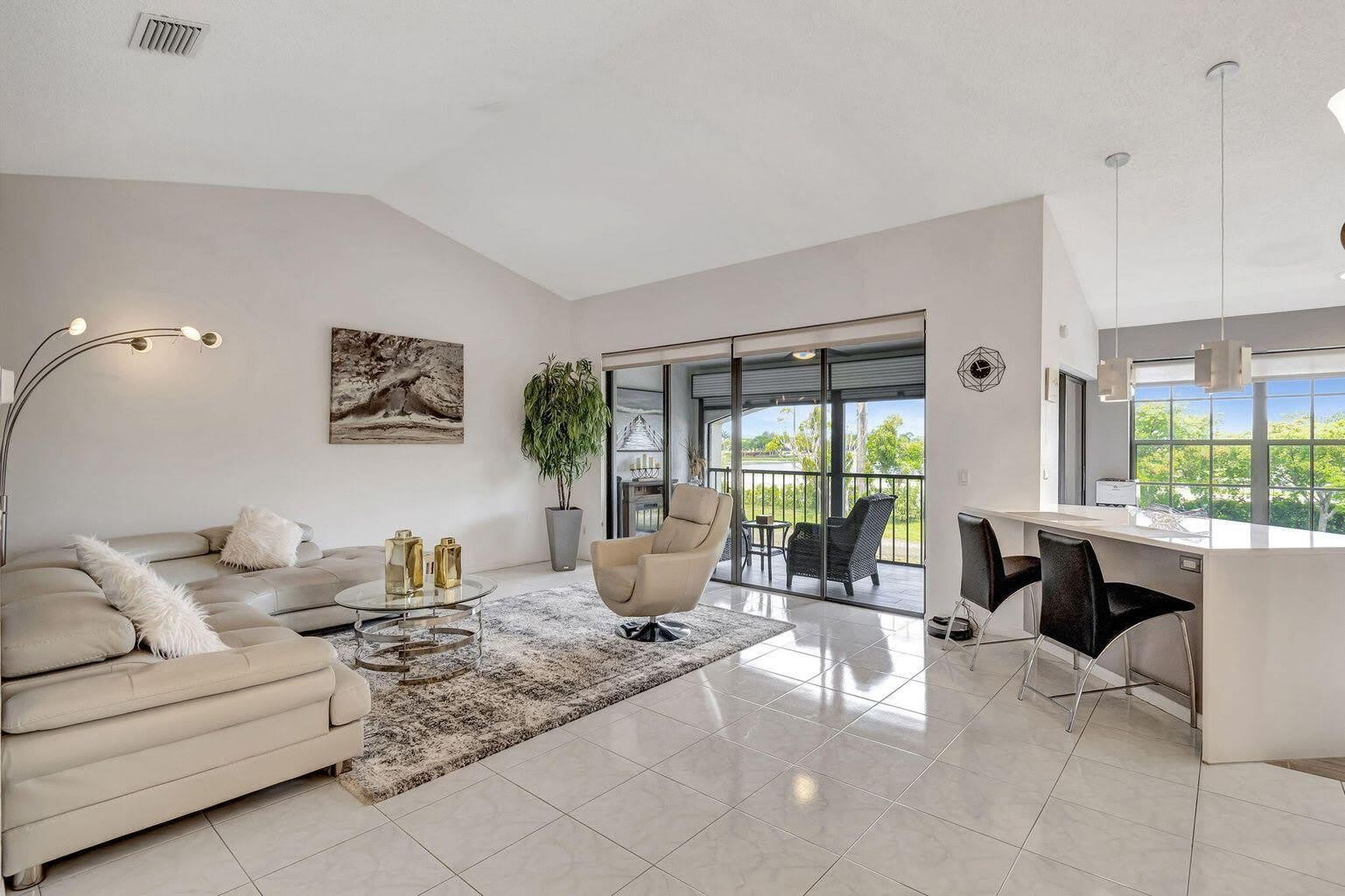 8320 WATERLINE Drive – photo 5