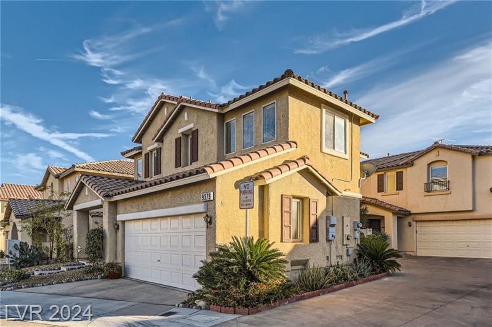 3 BEDROOM DOG FRIENDLY HOUSE! – photo 1