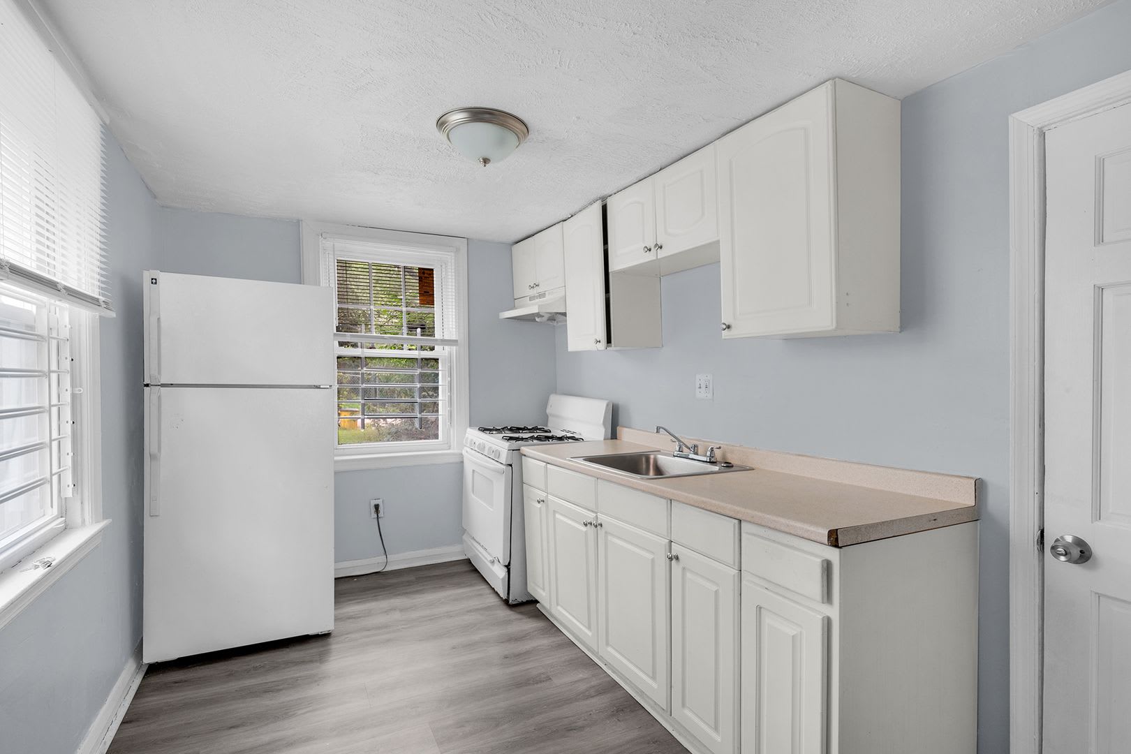 Newly Renovated 2 Bedroom In A Quiet Brooklyn Neighborhood – photo 5