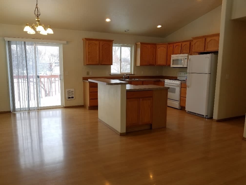 Charming Ranch-Style Home Near Flathead Lake – photo 2