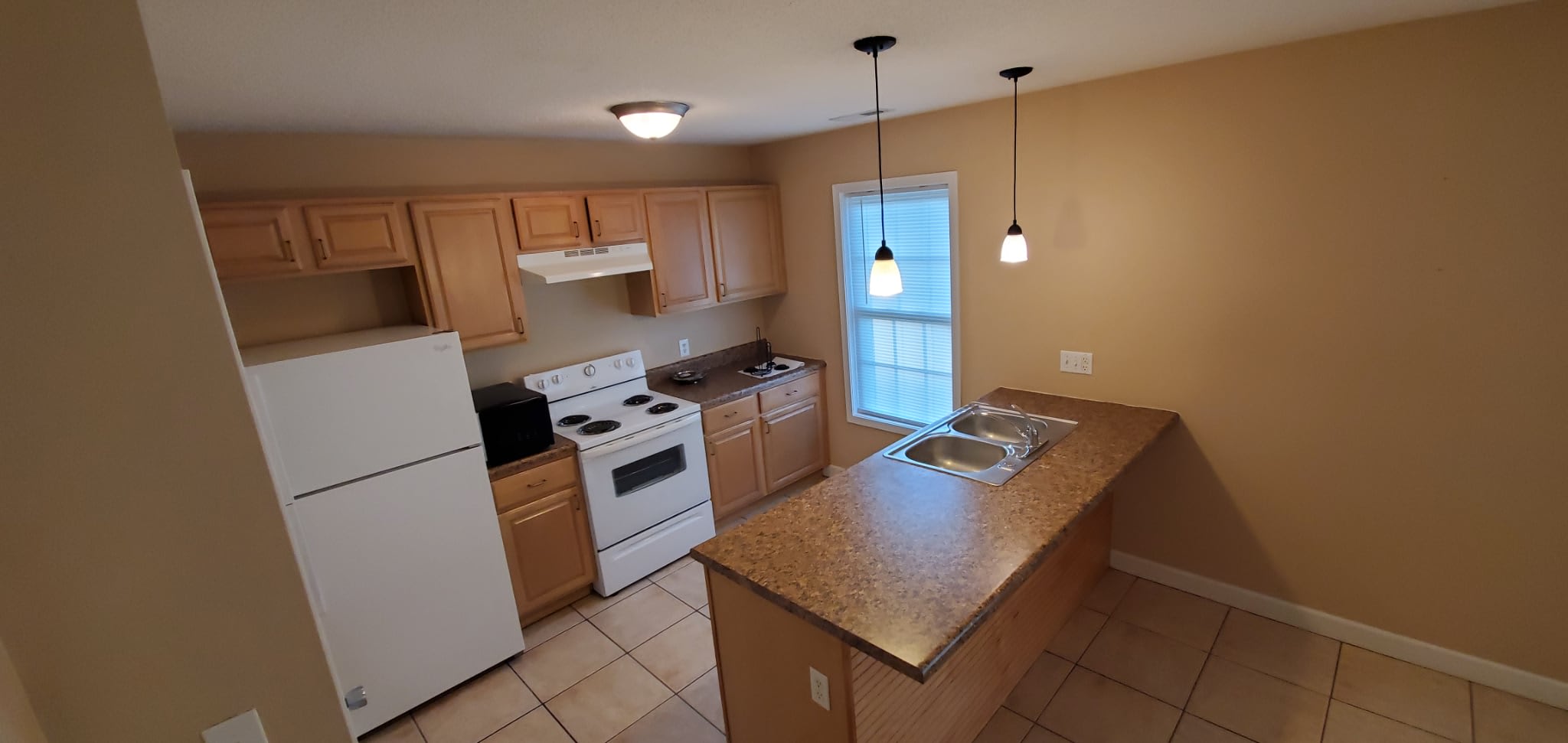 710 S Orange St – photo 5