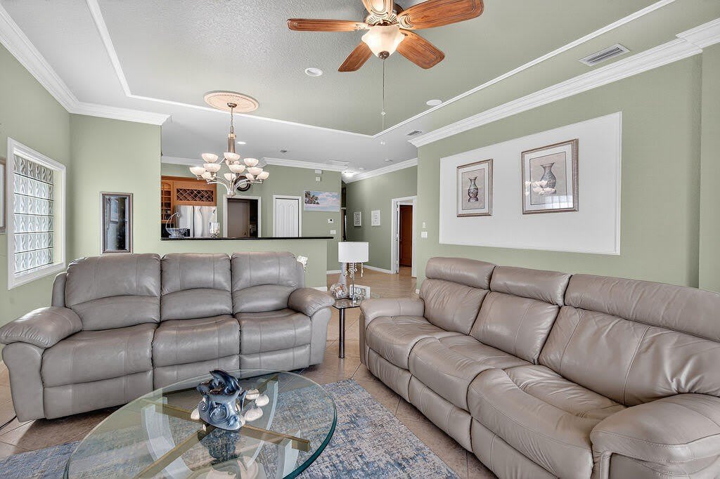 212 Berenger Walk – photo 5