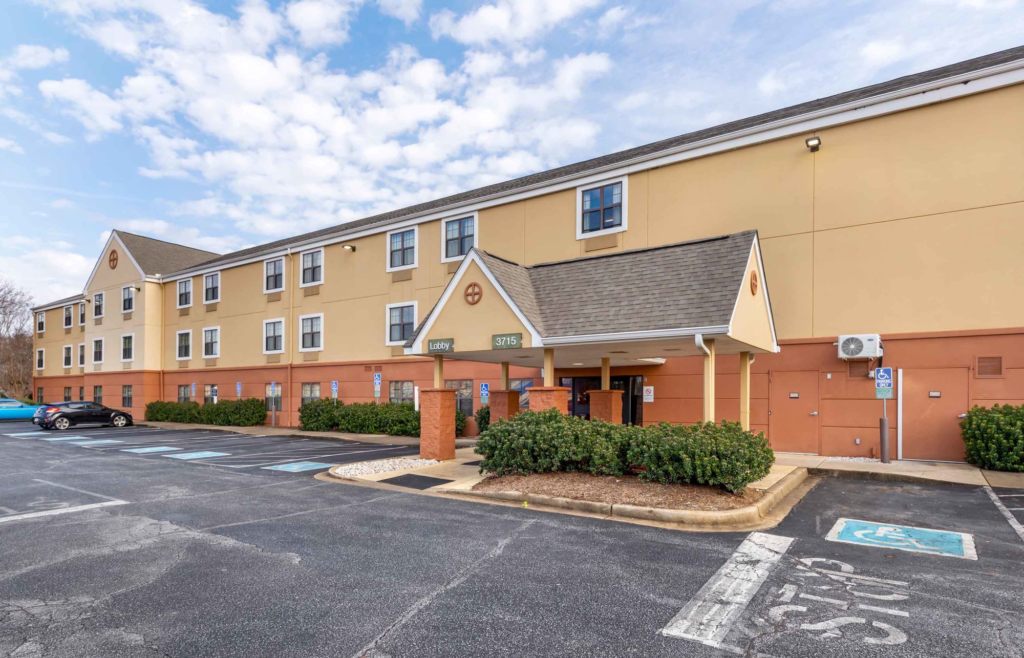 Greenville – photo 2