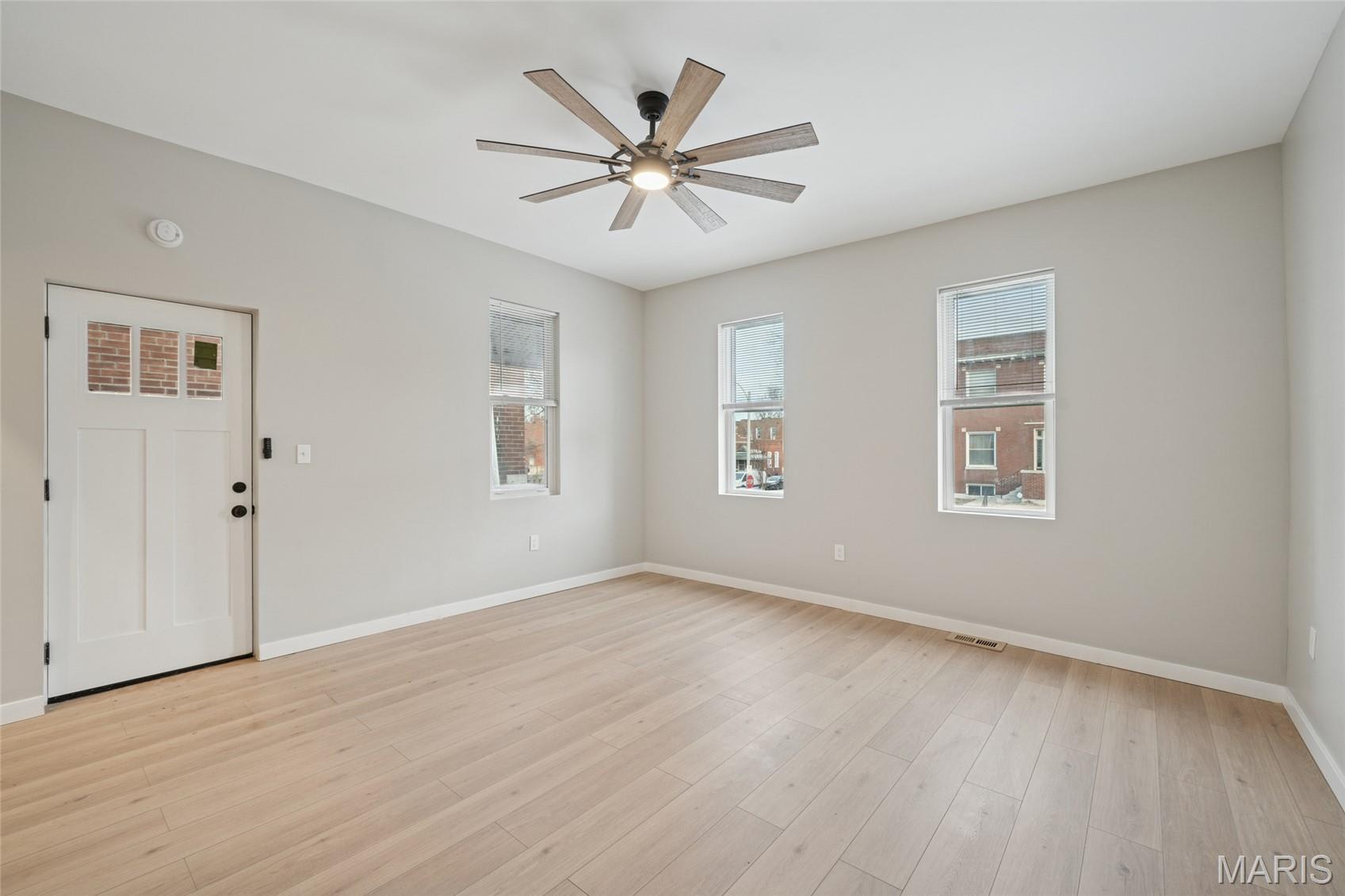 3150 Mt Pleasant St – photo 4