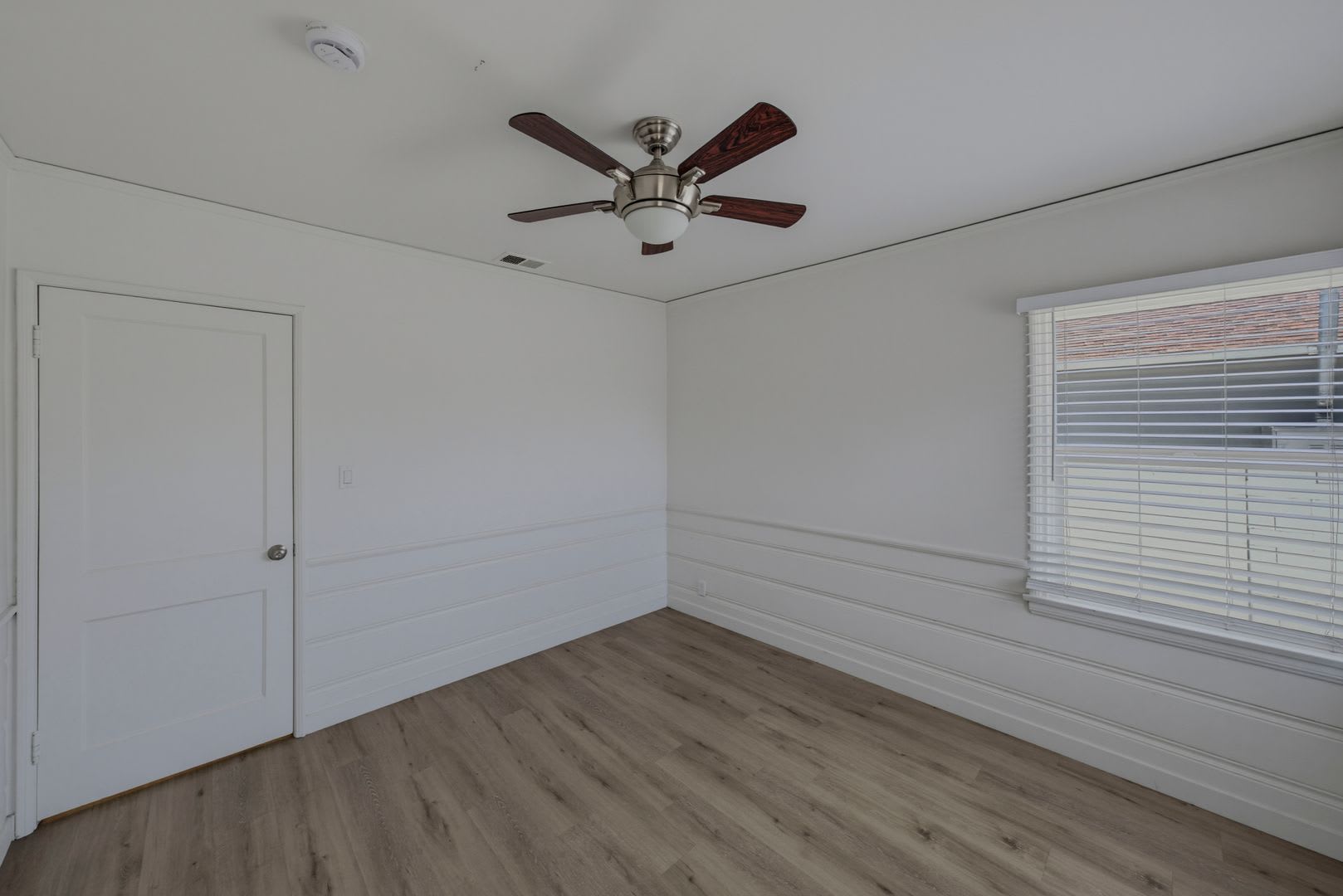 3 Bedroom Westchester Kentwood Area Of Los Angeles – photo 5