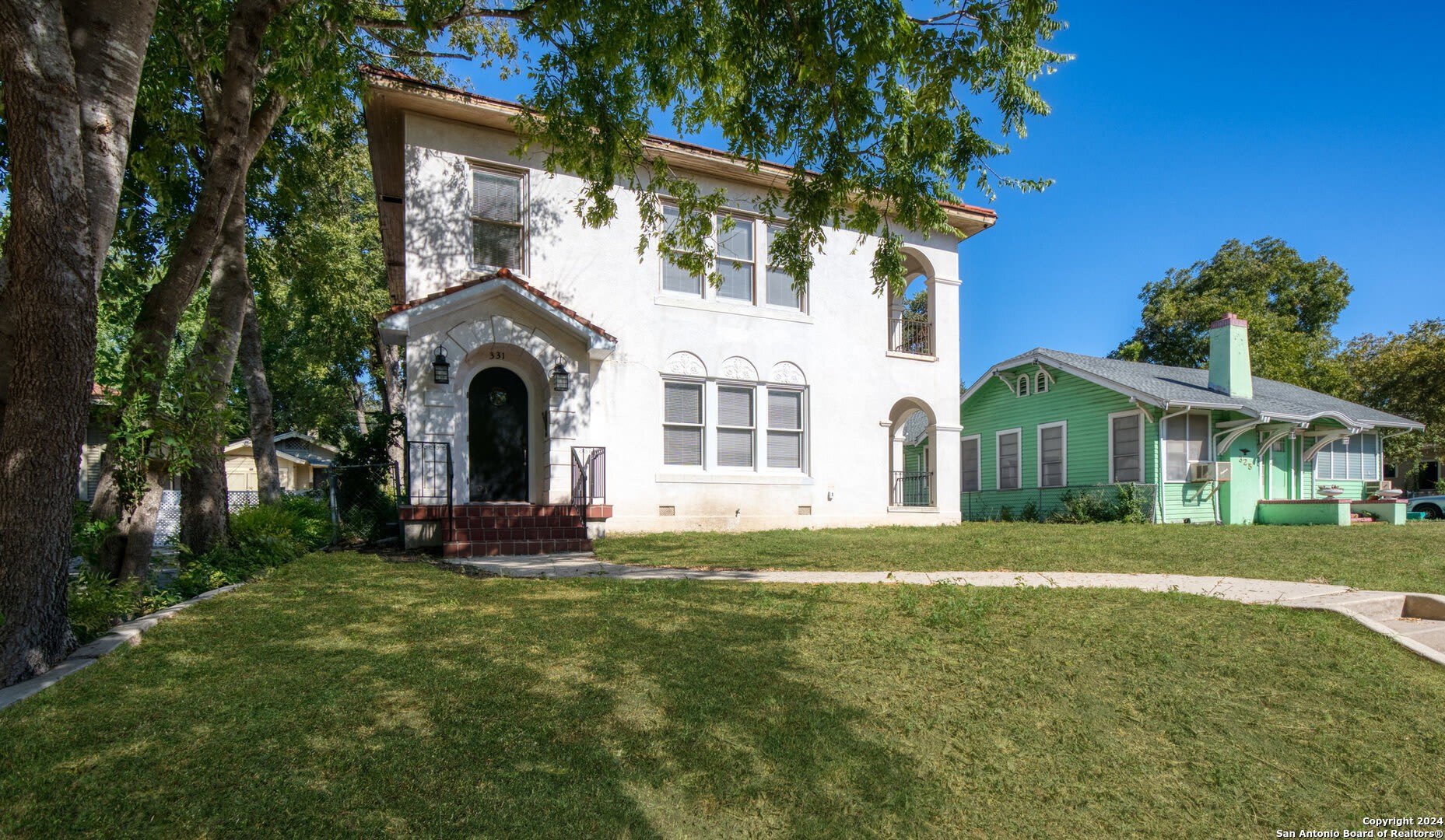 331 W ELSMERE PL 102 – photo 1