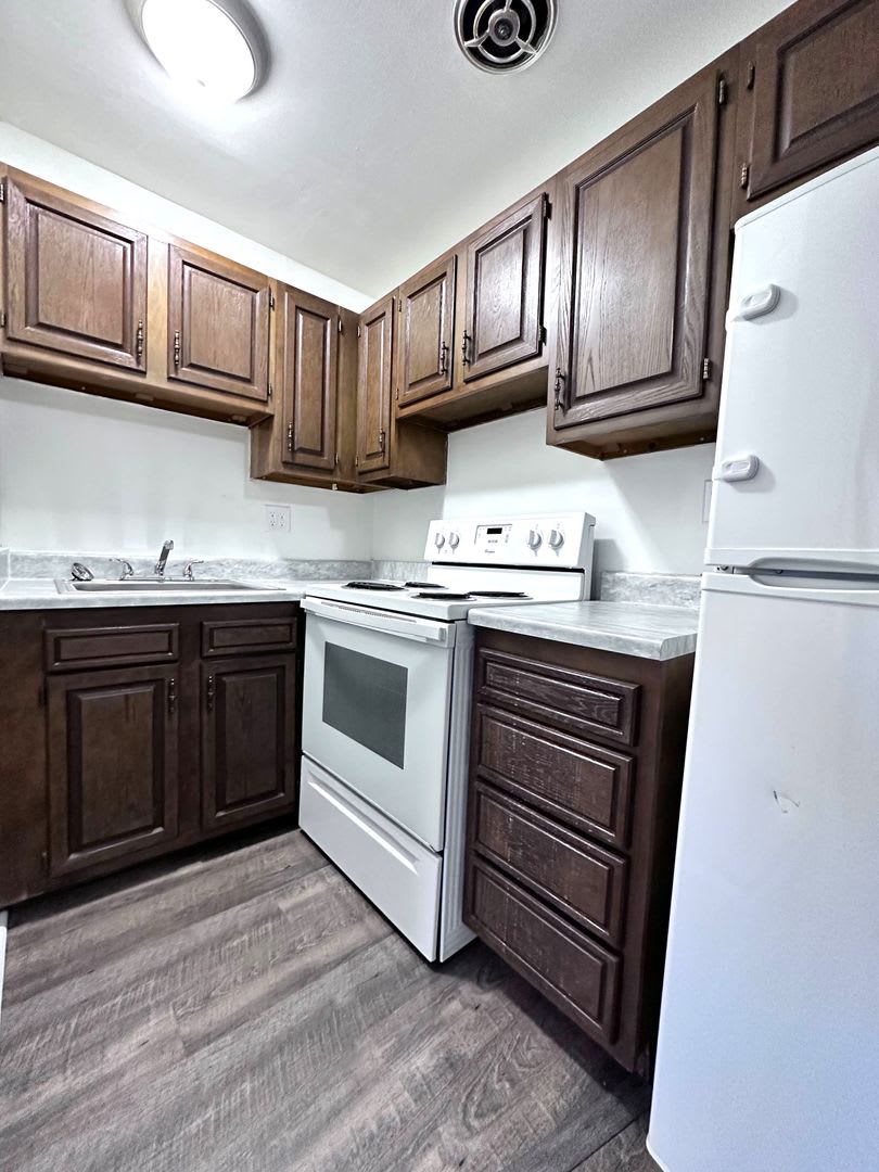 Charming 1 bedroom, 1 bathroom apartment in Beaver, PA!! – photo 2