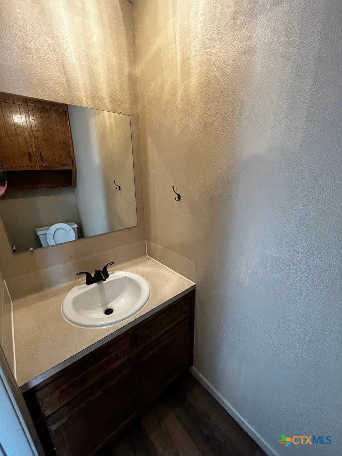 202 N Walnut – photo 3