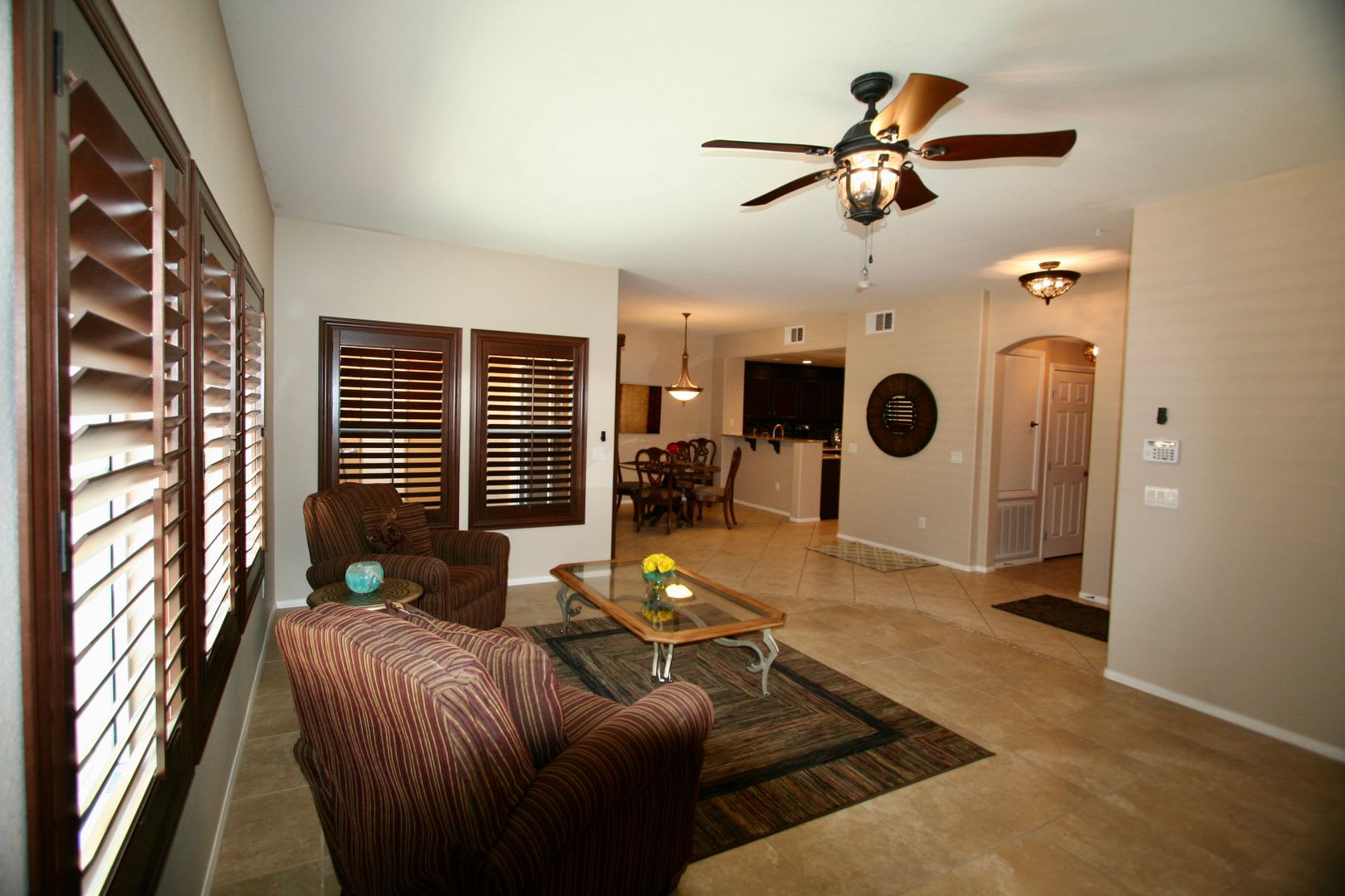 2 bed, 2 bath, 1 car condo – photo 5