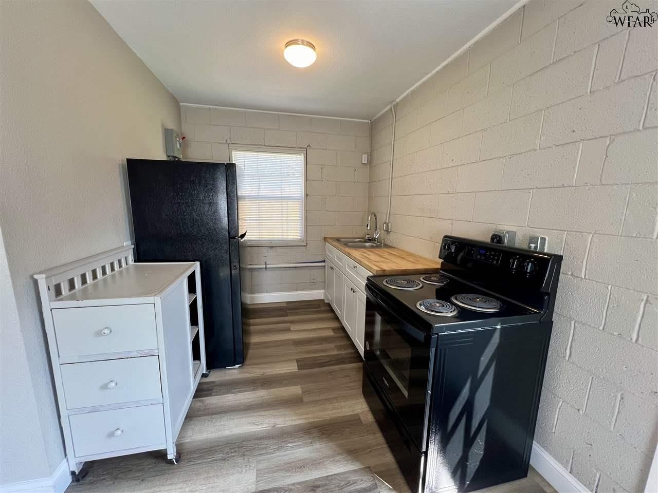 2405 BULLINGTON STREET – photo 3