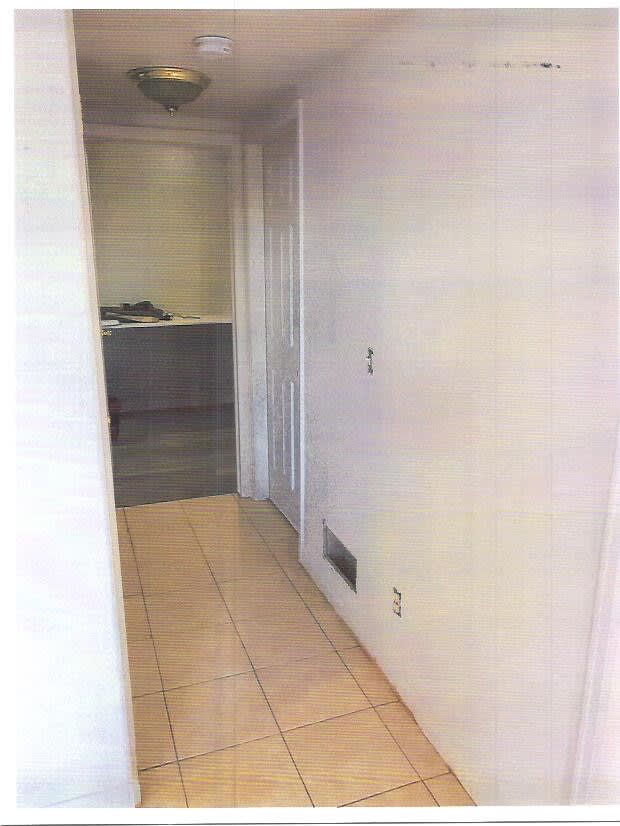 8260 Clayton Court – photo 2
