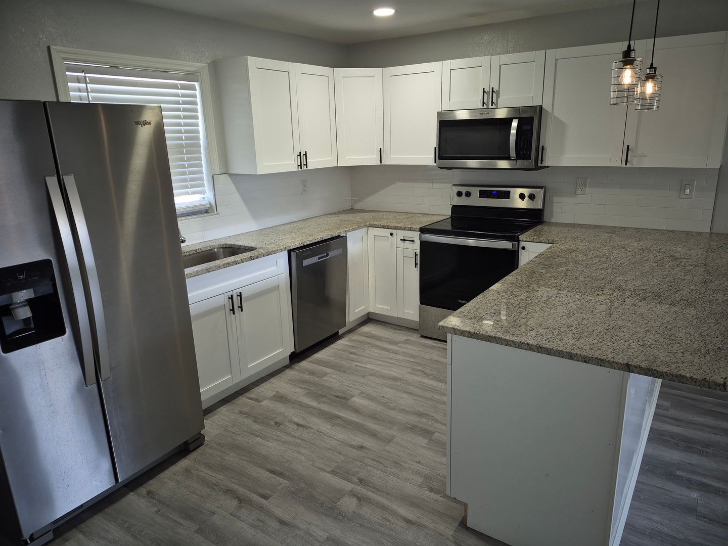Renovated 1BR Near Sponge Docks & Beaches – photo 3
