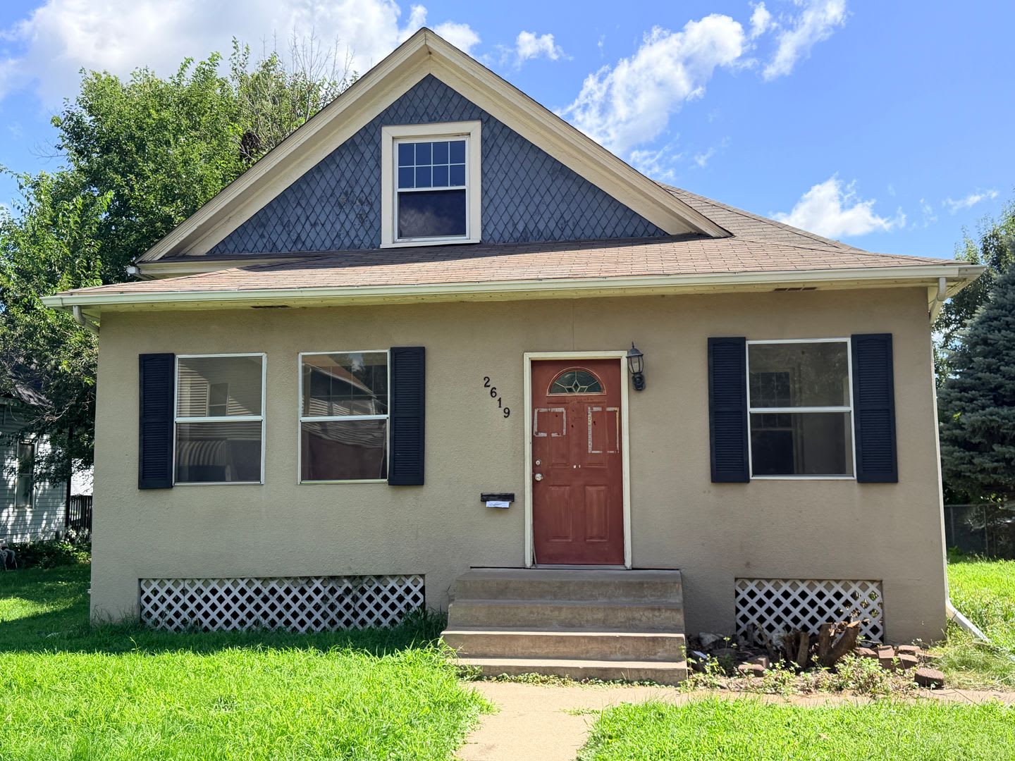 4-Bedroom Home Near Brady Street in Davenport – photo 1