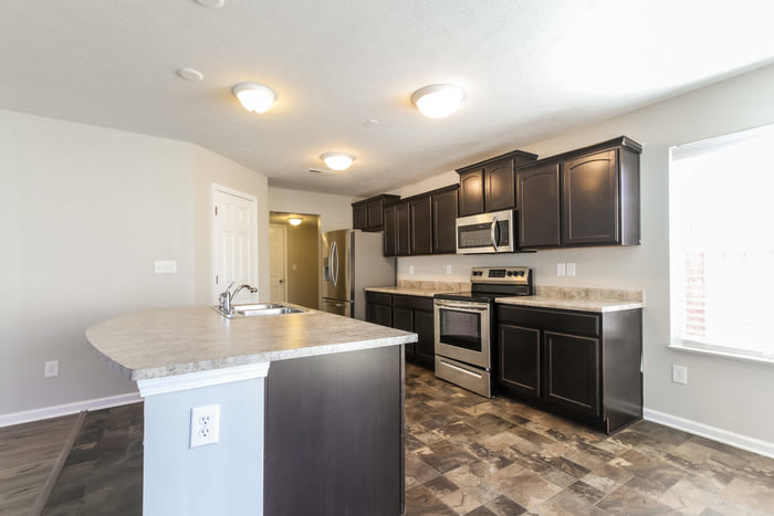 2111 12 Oaks Drive – photo 3