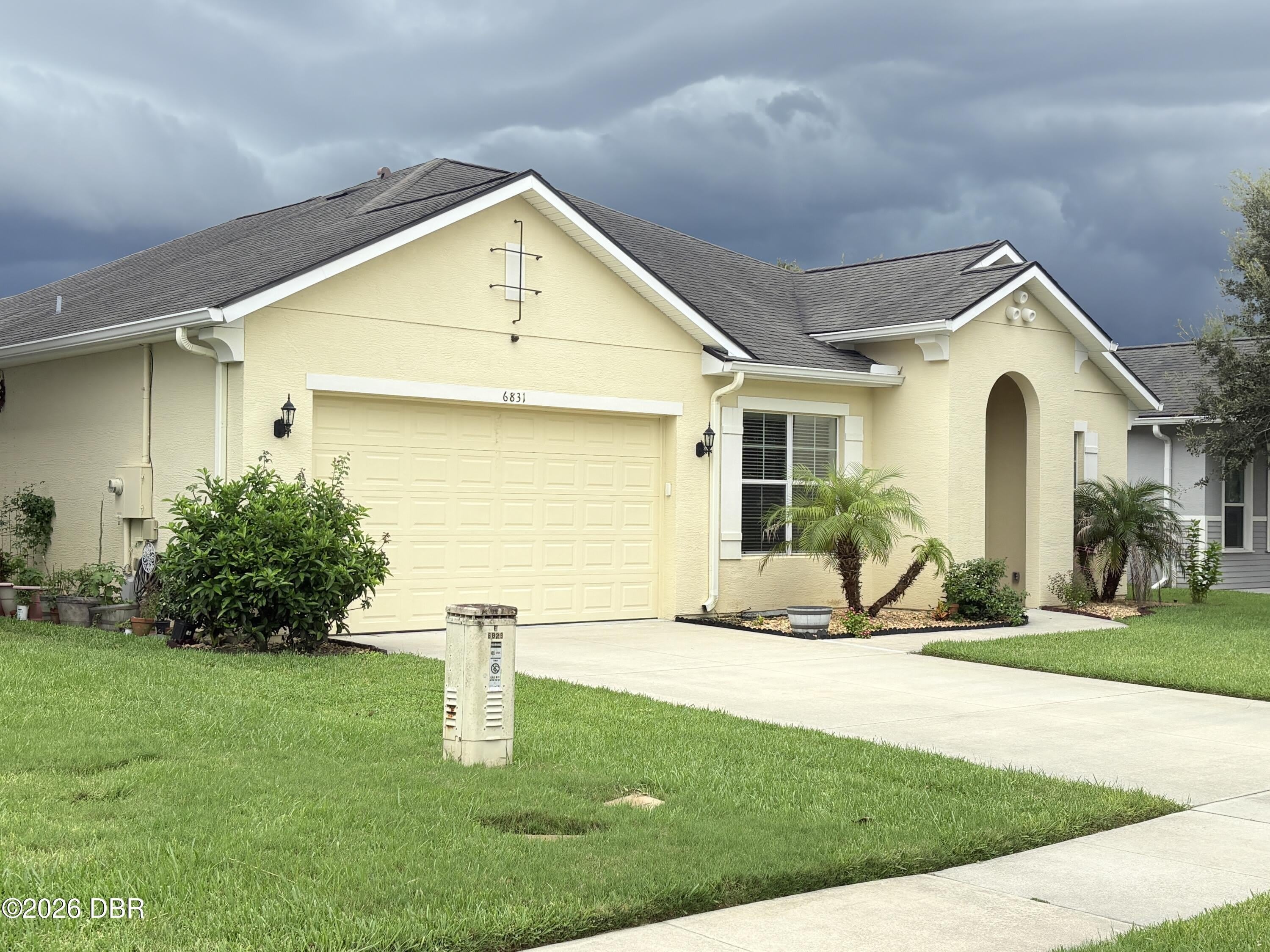 6831 Stoneheath Lane – photo 2
