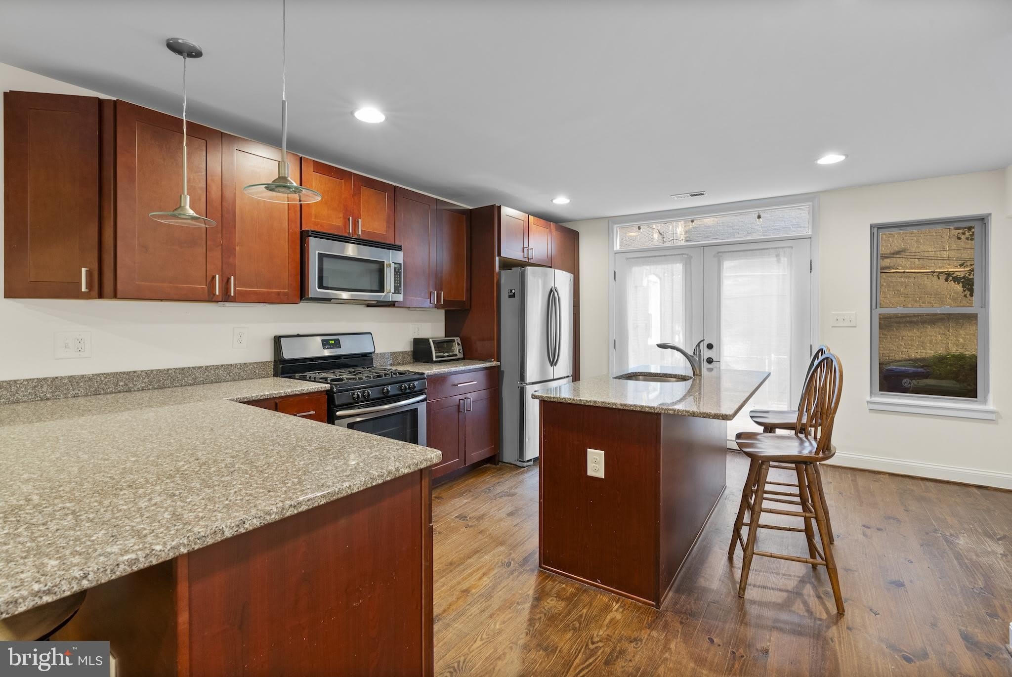 402 E Fort Avenue – photo 3