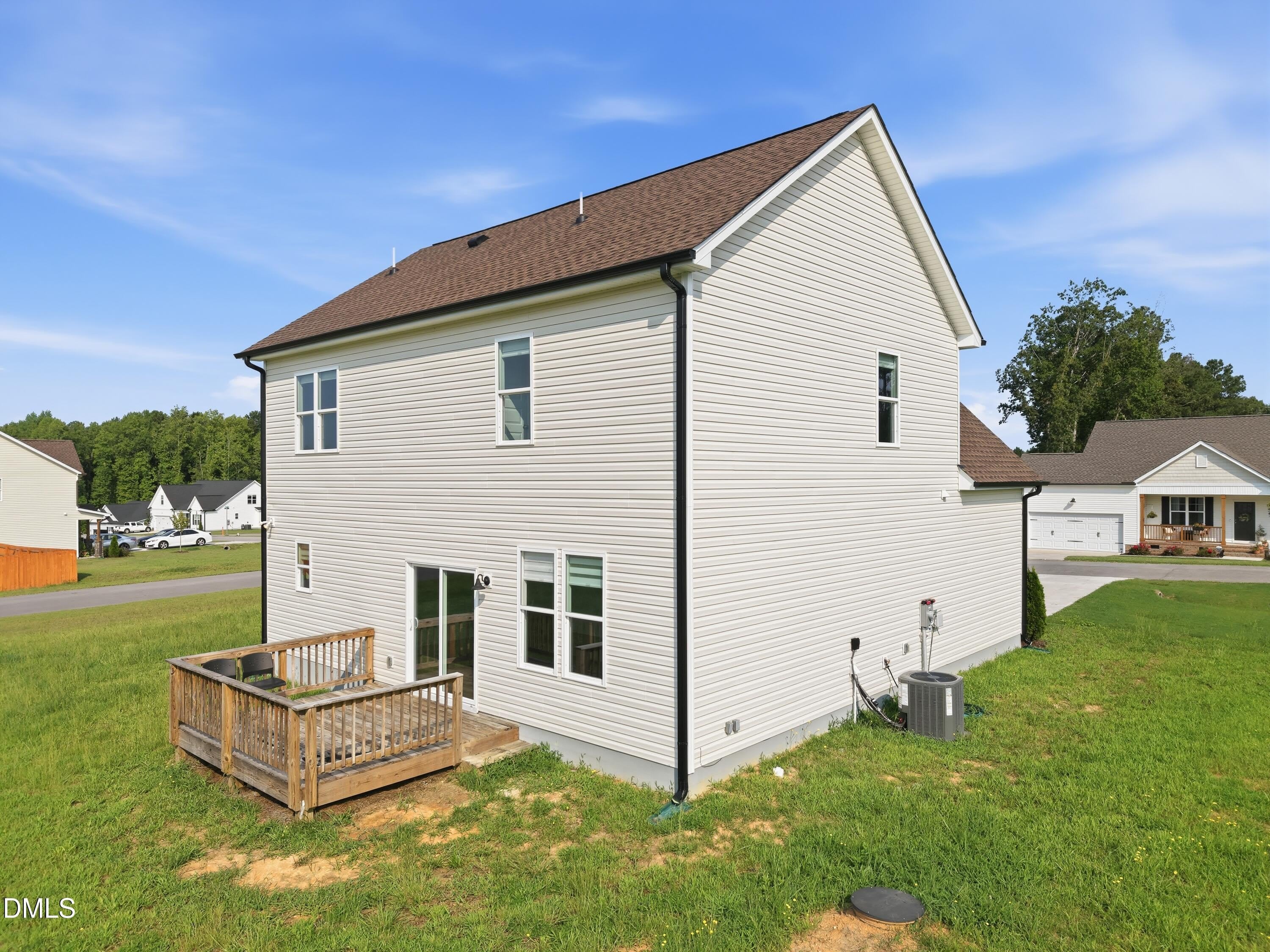209 Danube Drive – photo 5