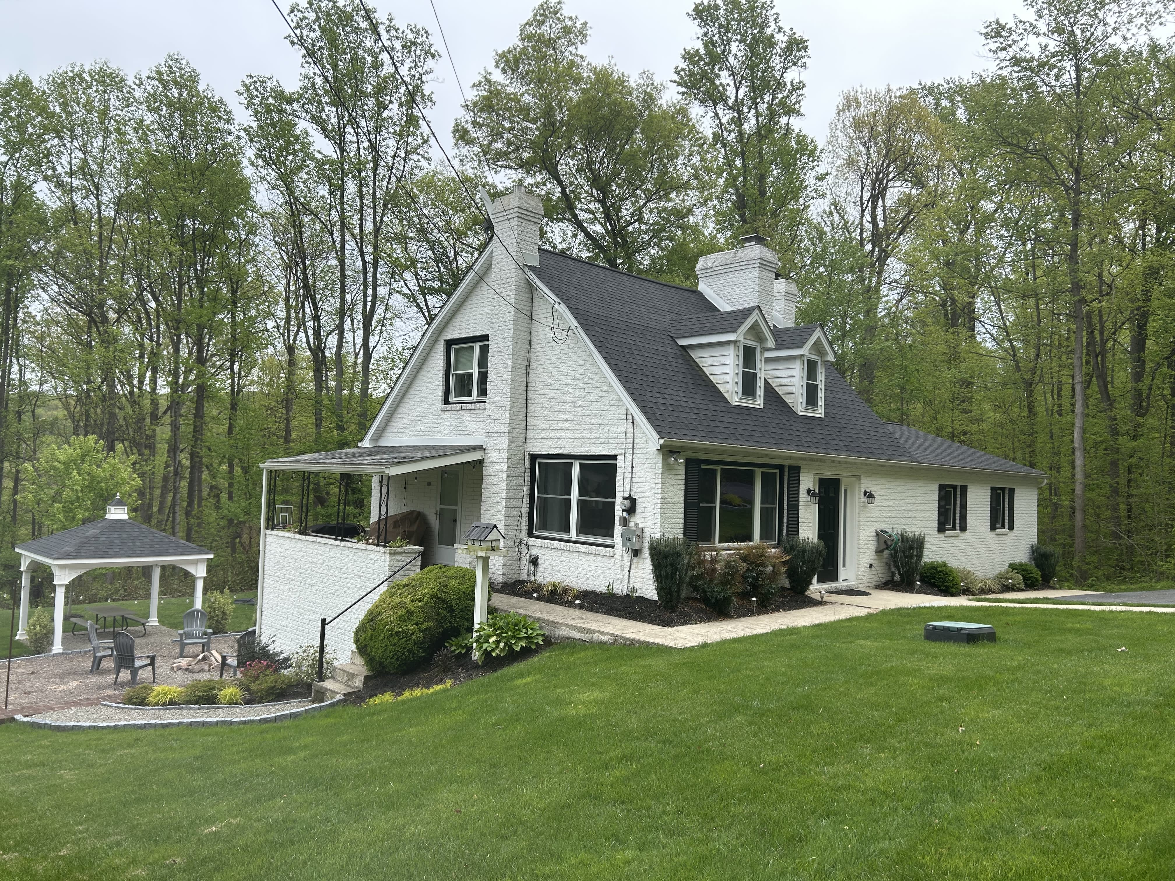 1130 Maple Grove Rd – photo 3