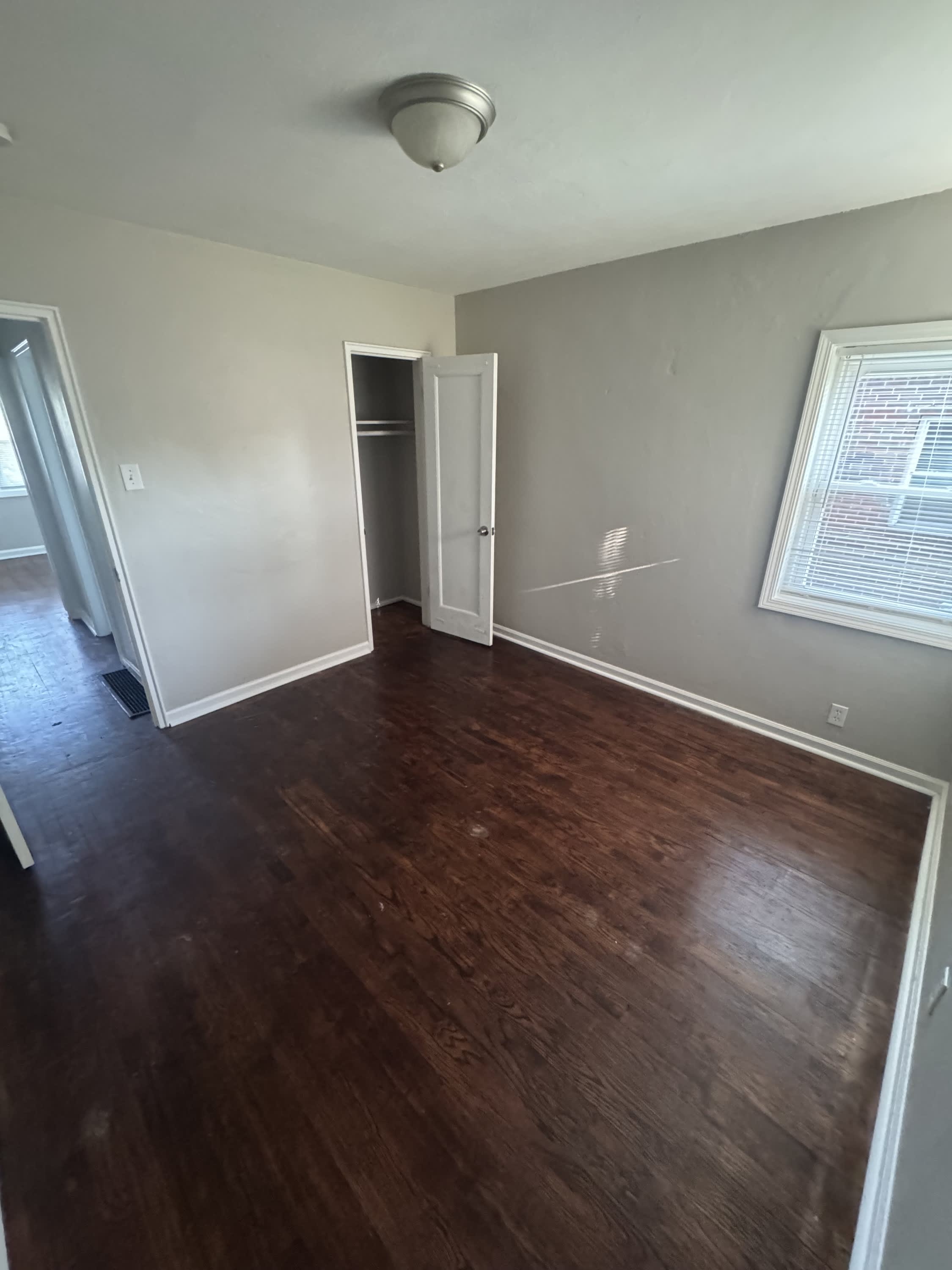 6625 Thurston Avenue – photo 4
