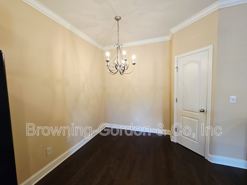 735 Tulip Grove Rd – photo 4