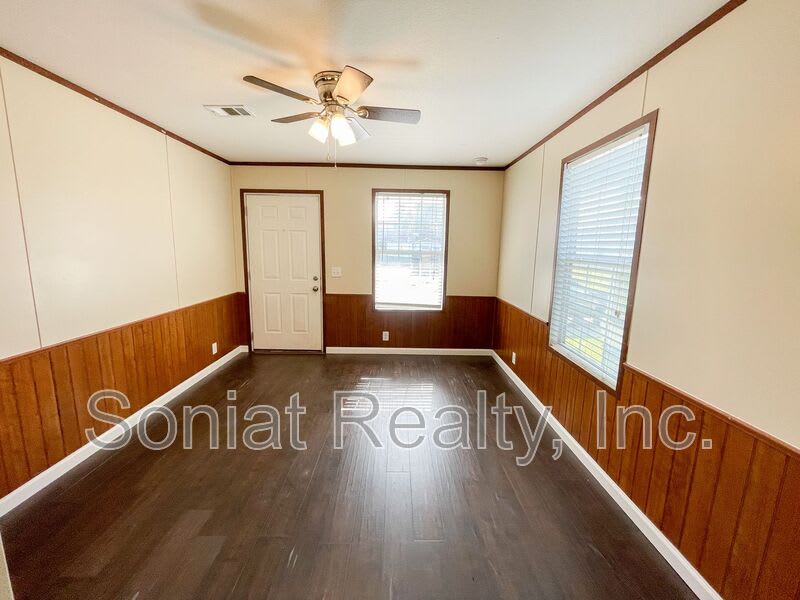 2529 North Miro Street – photo 3