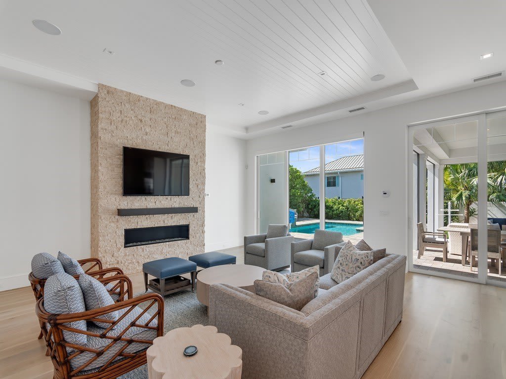 915 Surfsedge Way – photo 2