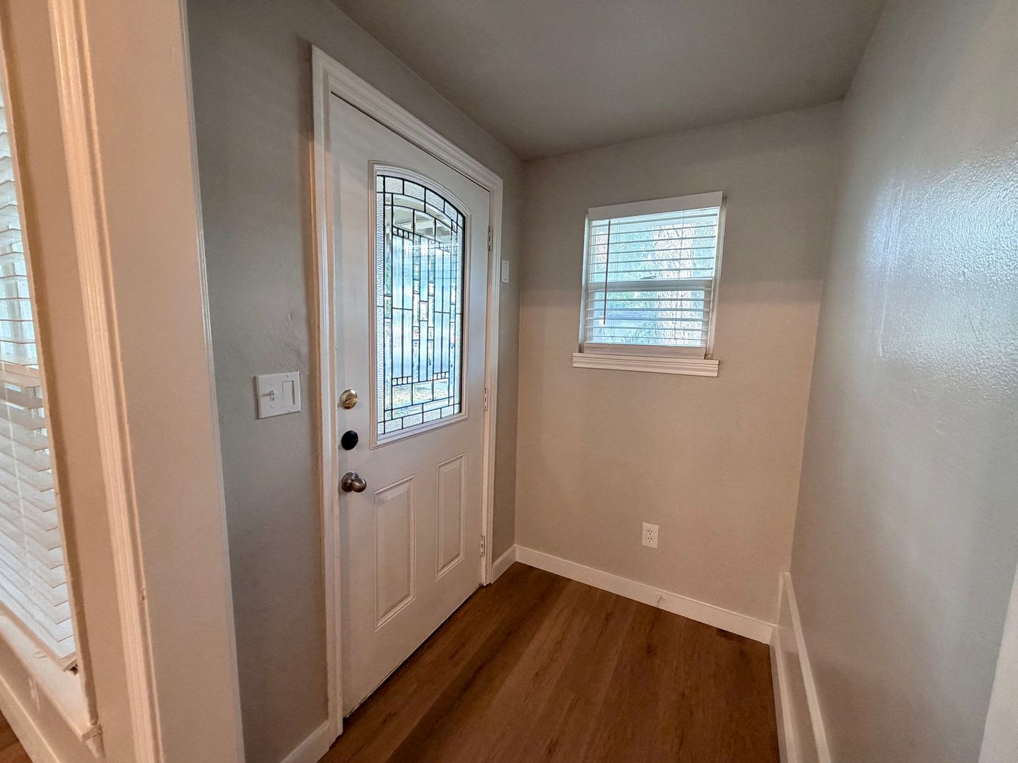 9bed/4bath duplex in North Campus – photo 2