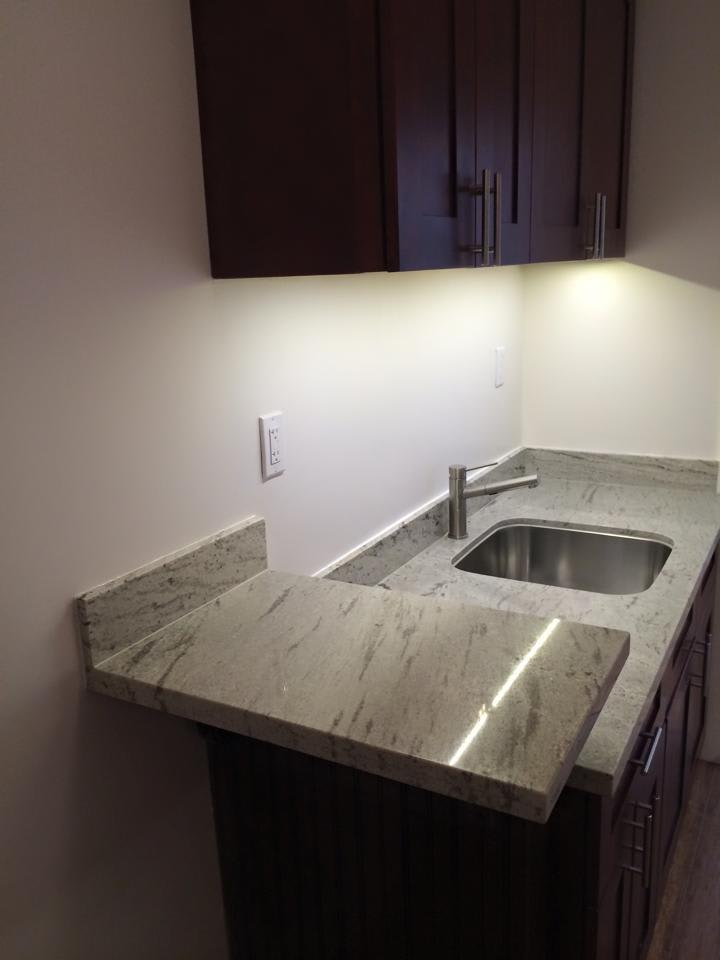 299 Cole St. – photo 4