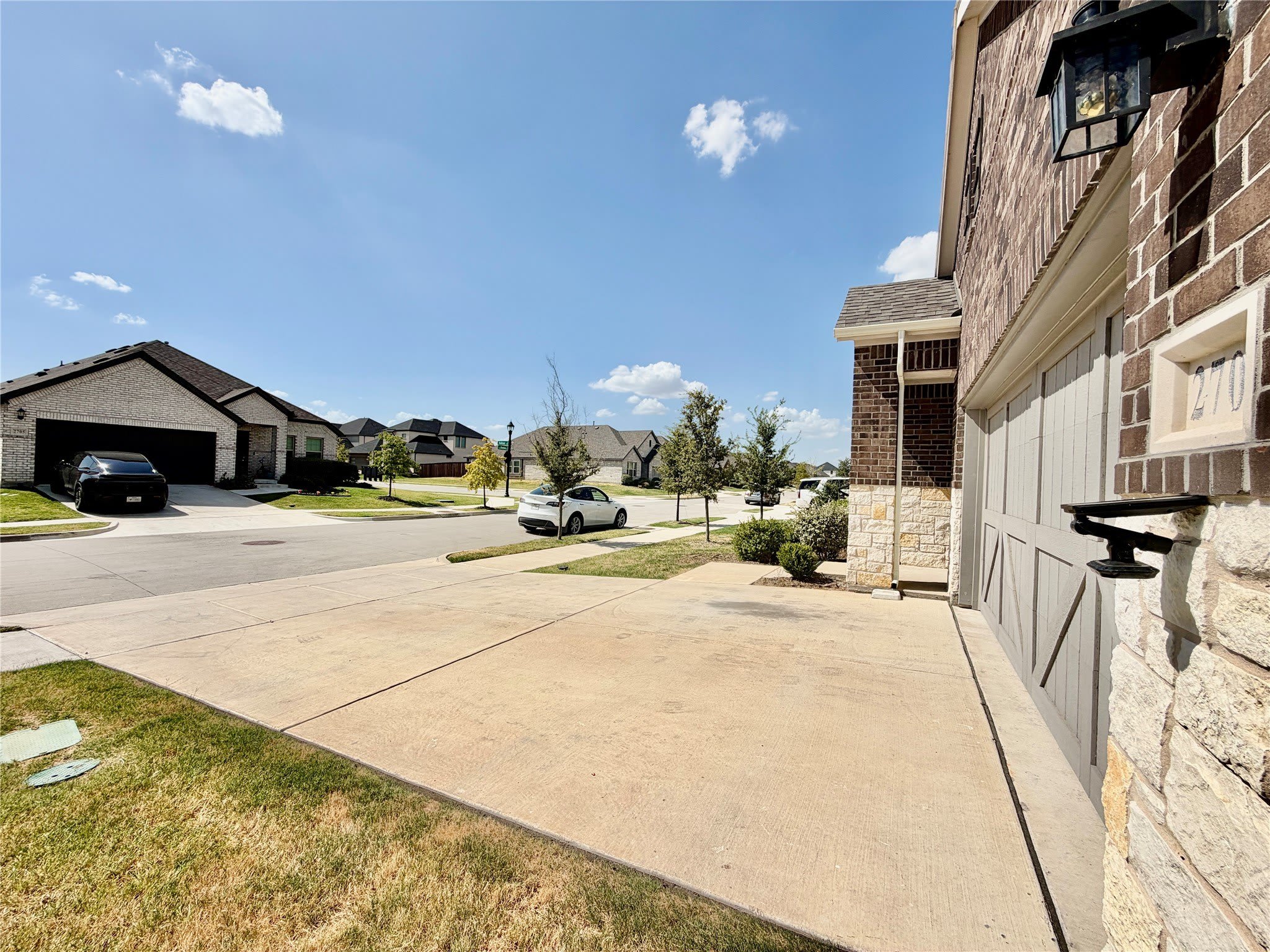 2704 Rambling Road – photo 5