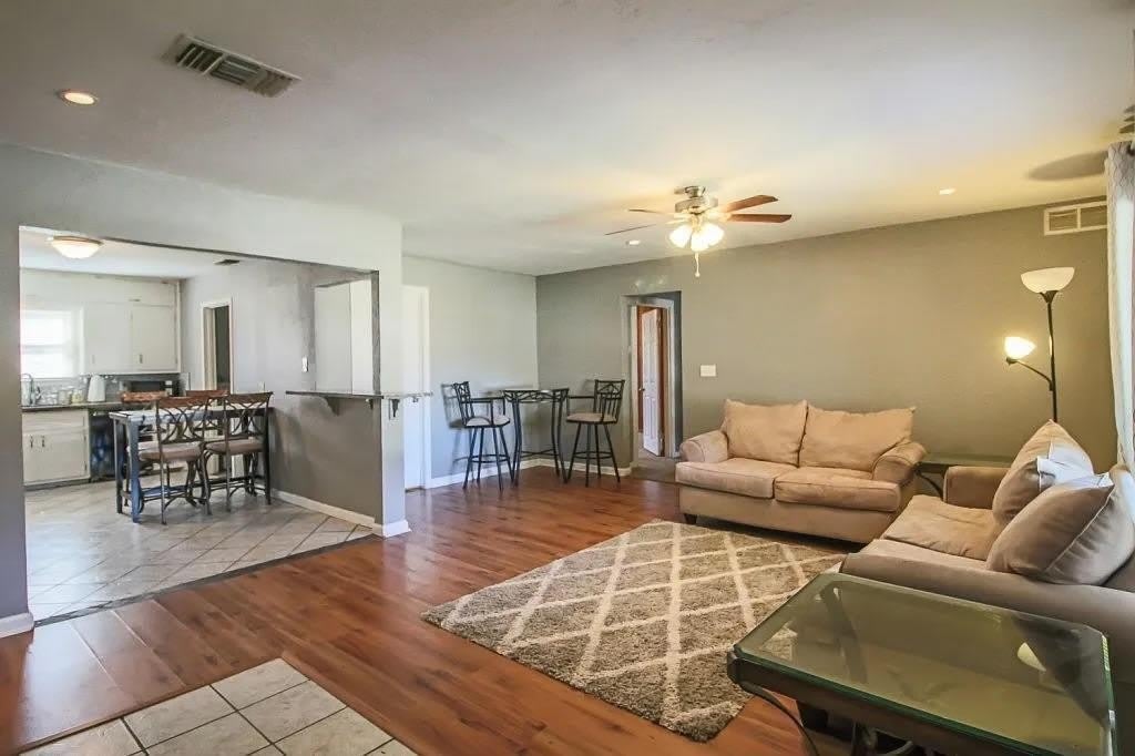 3011 37th Street – photo 3