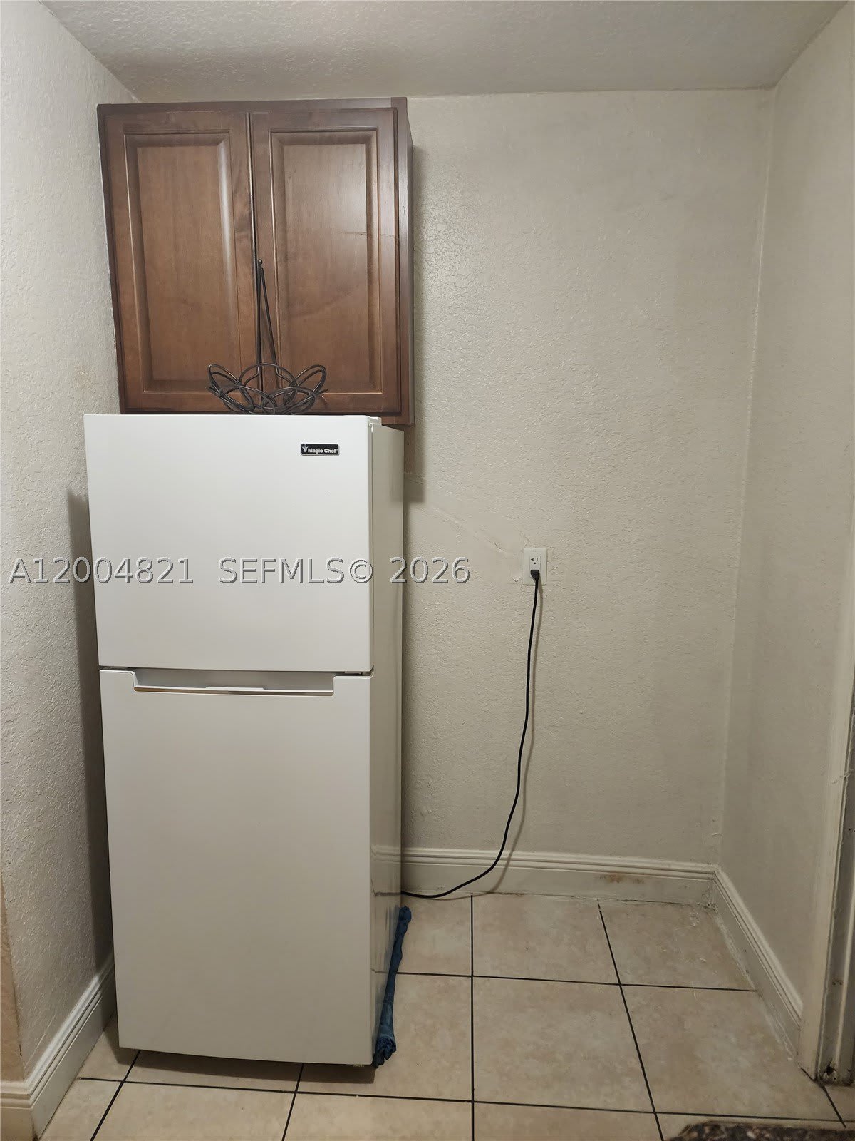 6421 SW 18th St – photo 3