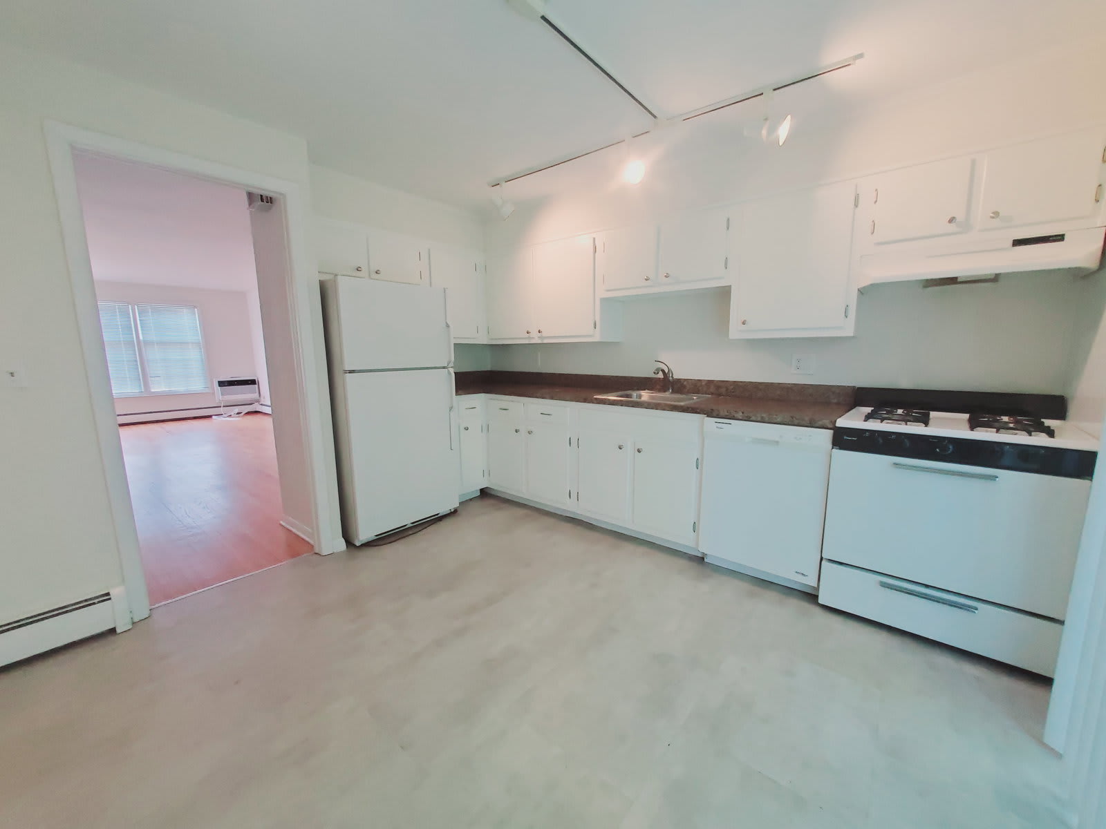 15 Elmwood Street – photo 2