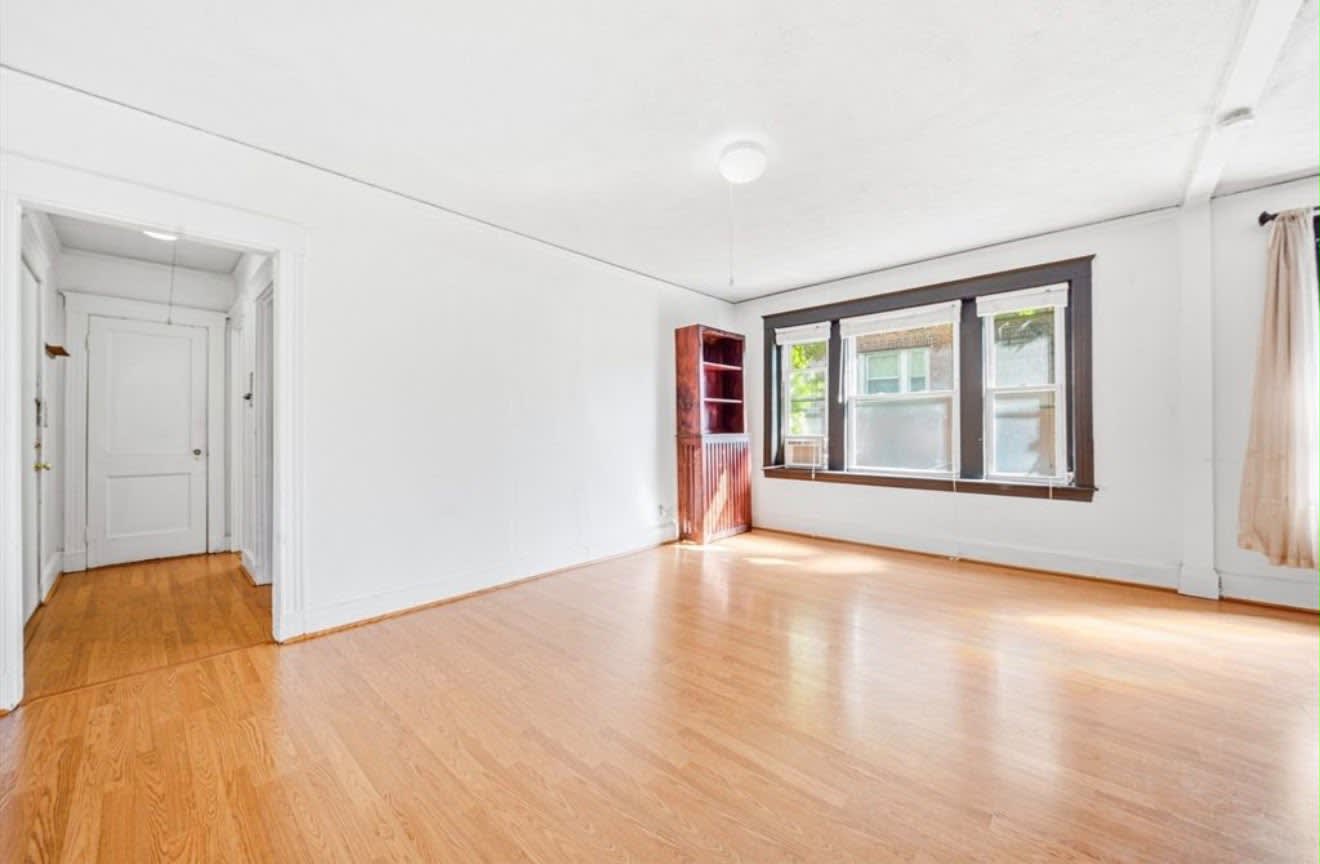 1607 Commonwealth Ave # 2004 – photo 1